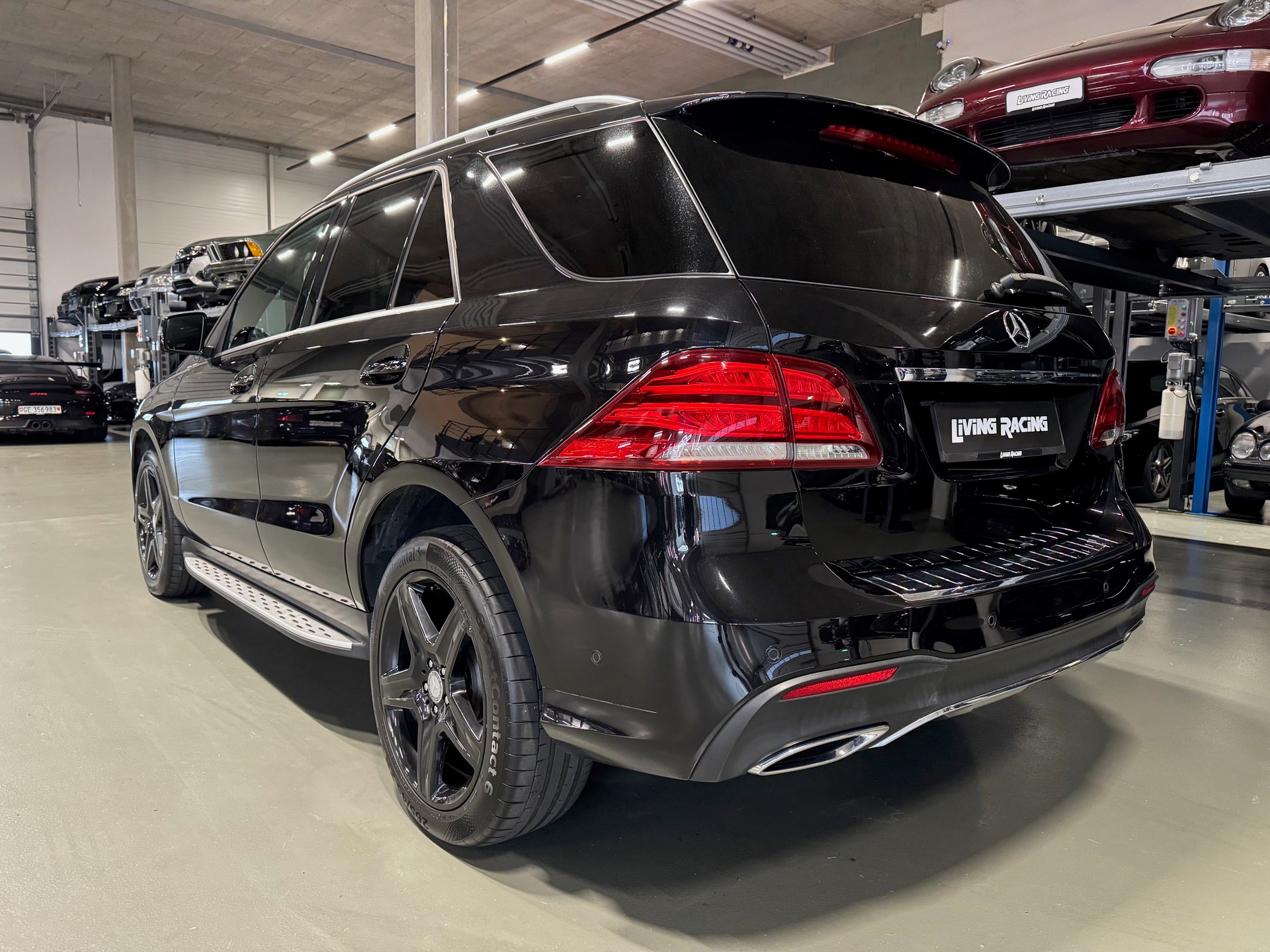 MERCEDES-BENZ GLE 350 d 4Matic 9G-Tronic-image-2