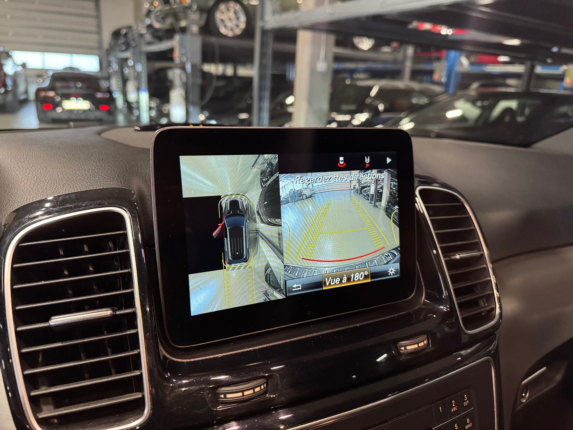 MERCEDES-BENZ GLE 350 d 4Matic 9G-Tronic-image-10