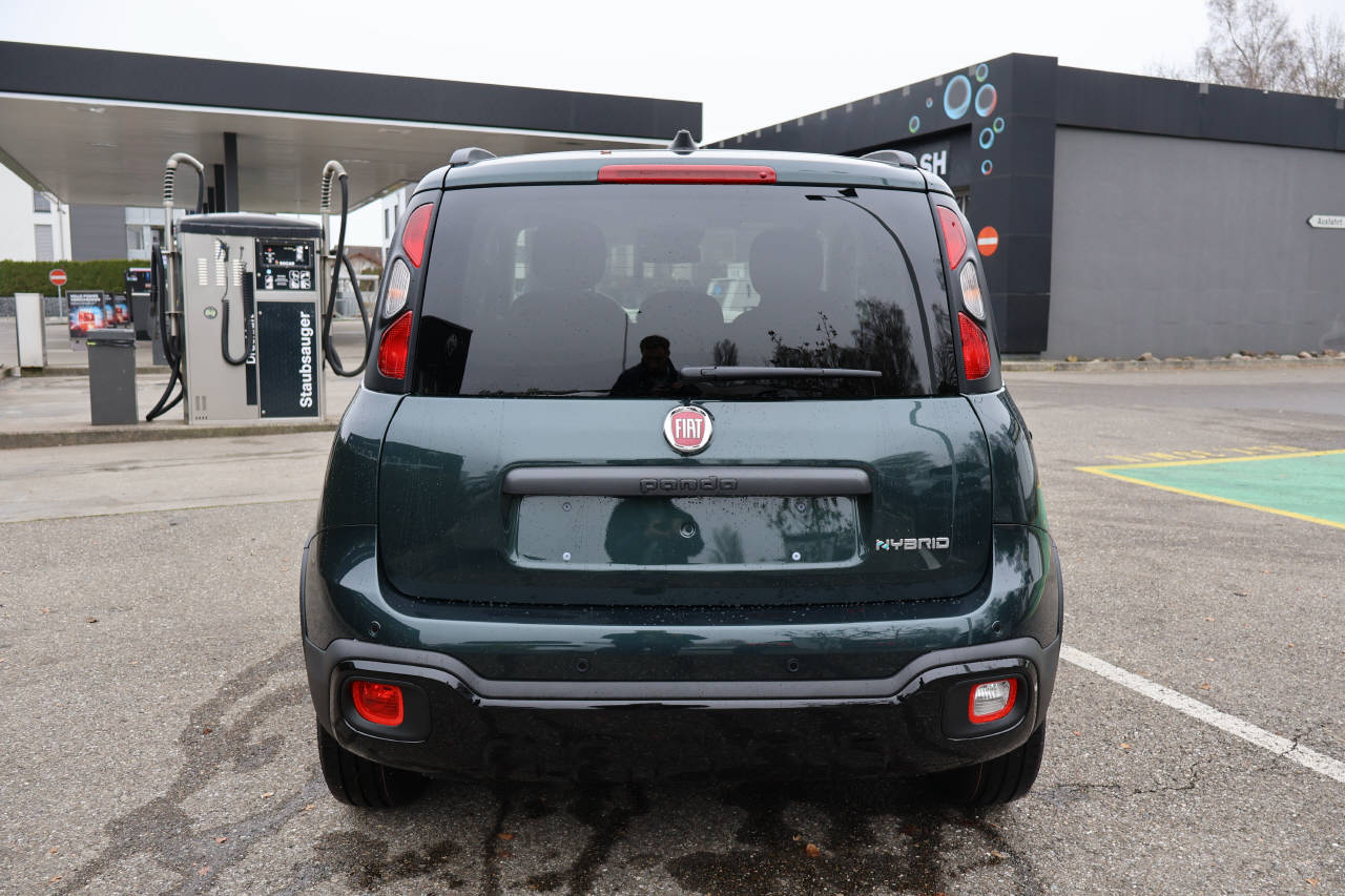 FIAT Panda 1.0 Hybrid Cross-image-3