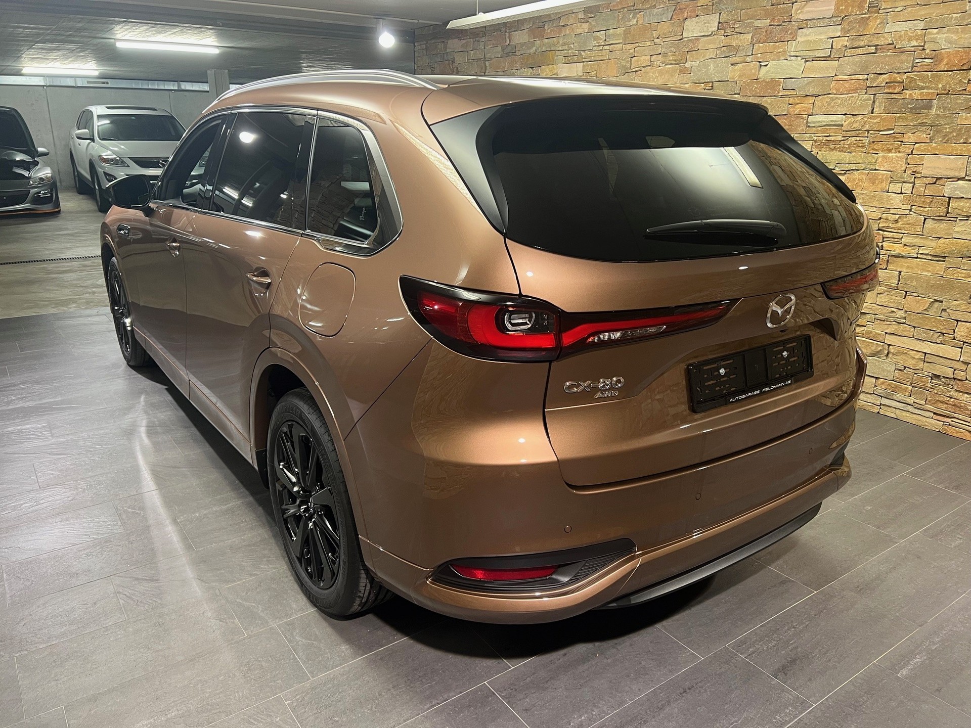 MAZDA CX-80 e-Skyactiv D254 MHEV AWD Homura Plus-showroom-element-3