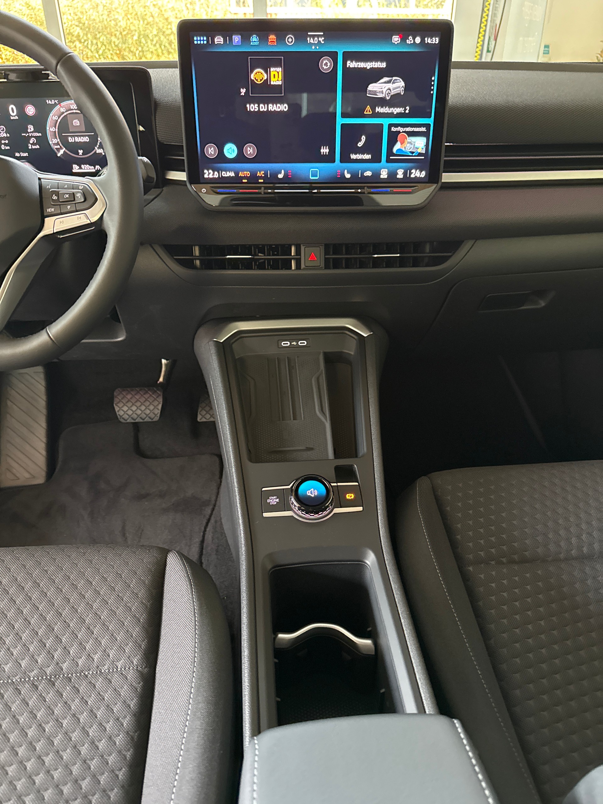 VW T-Roc 1.5 eTSI Life DSG-image-7