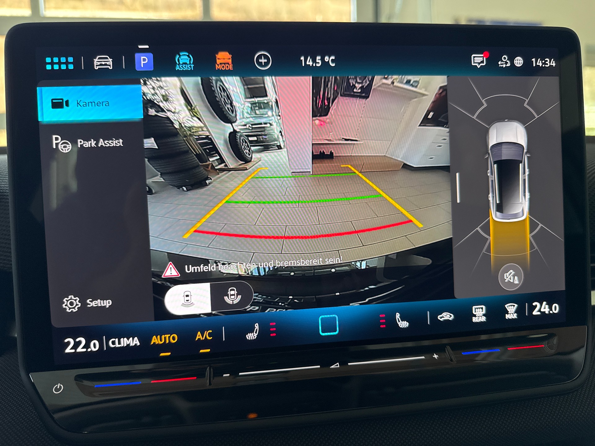 VW T-Roc 1.5 eTSI Life DSG-image-9