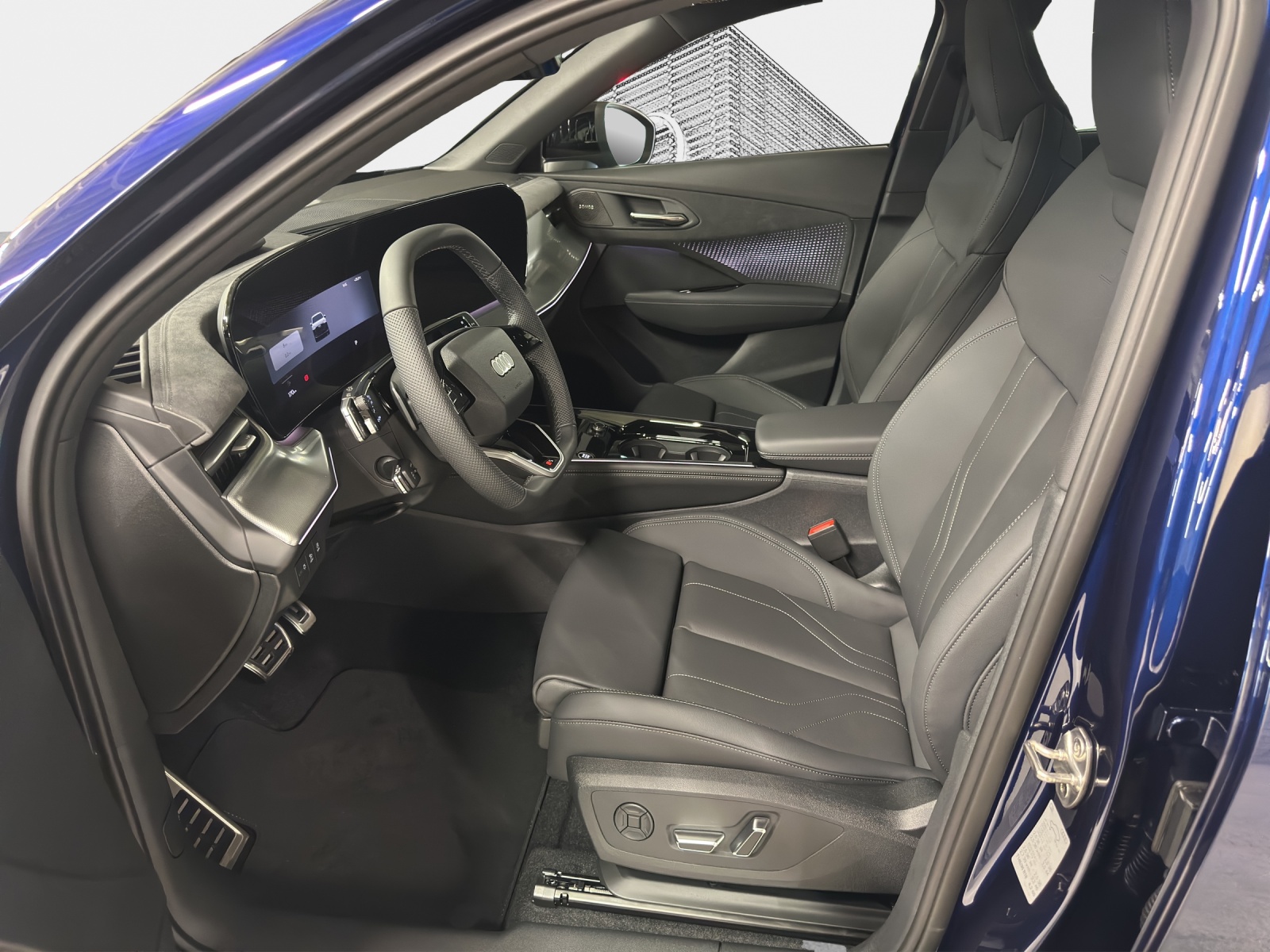 AUDI Q3 Sportback TFSI quattro 195 kW S tronic-image-9
