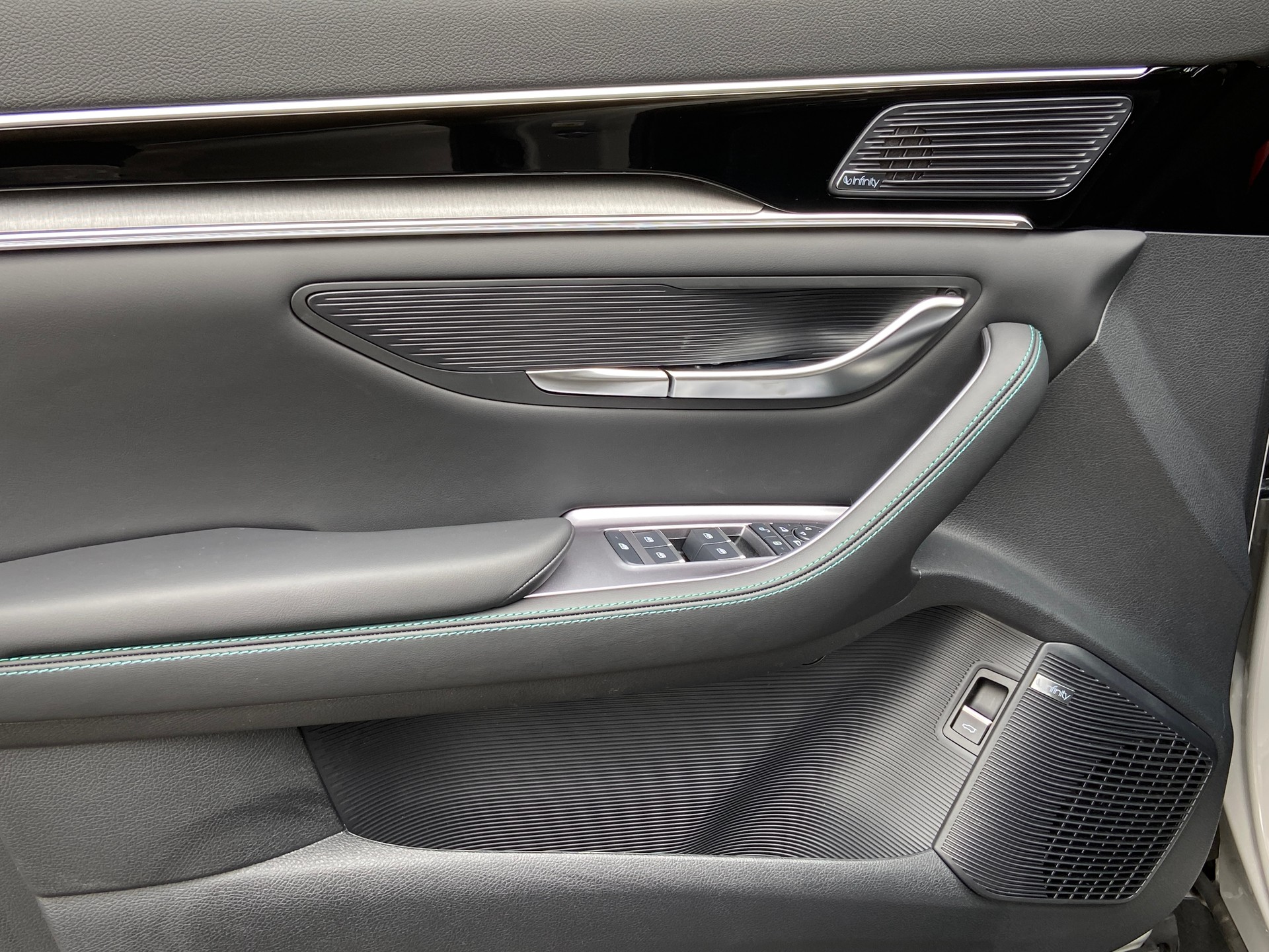 BYD Seal U DM-i Boost-image-14