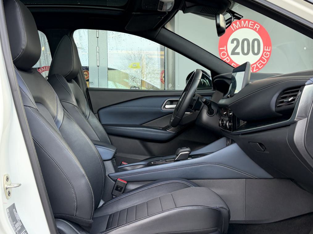 NISSAN Qashqai 1.3 DIG-T MHEV Tekna 4x4-image-10