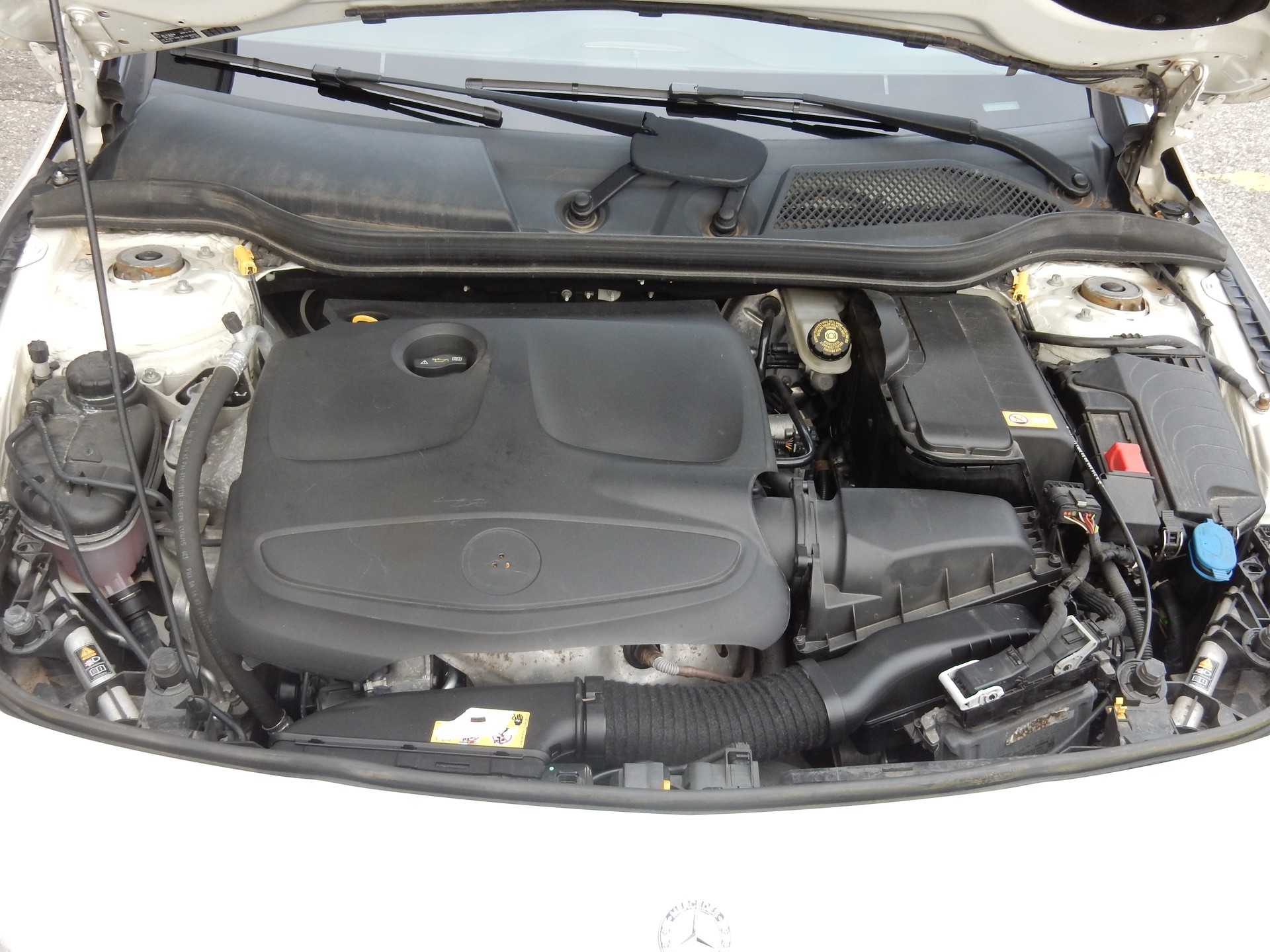 MERCEDES-BENZ CLA Shooting Brake 250 AMG Line 7G-DCT 4Matic-image-30