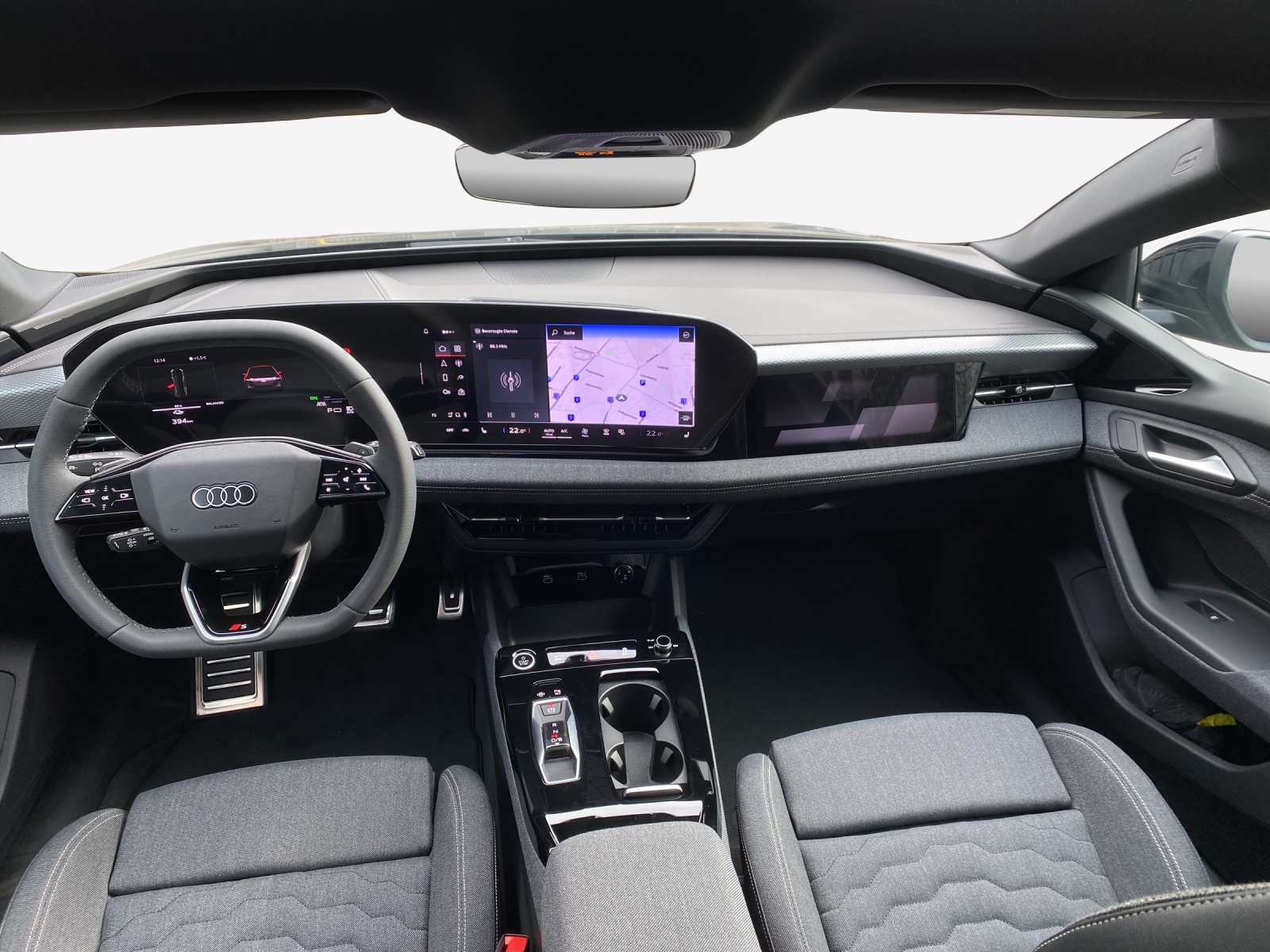 AUDI A6 Avant e-tron-image-8