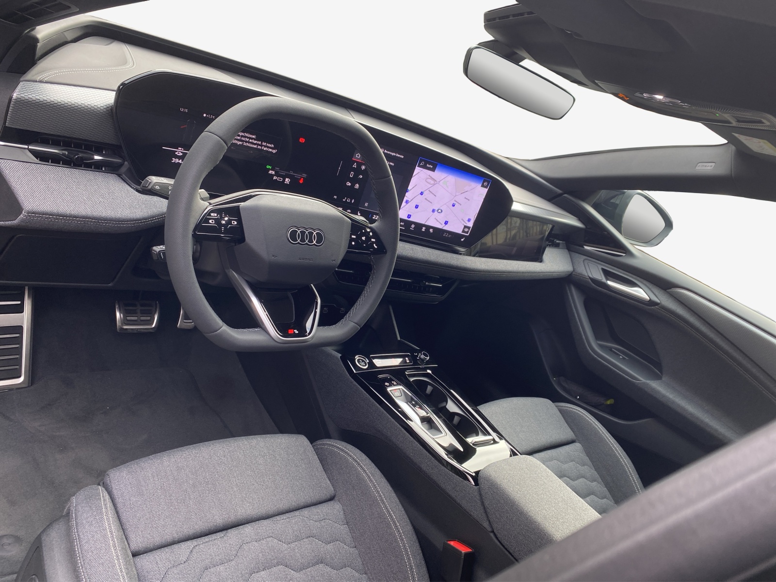 AUDI A6 Avant e-tron-image-15