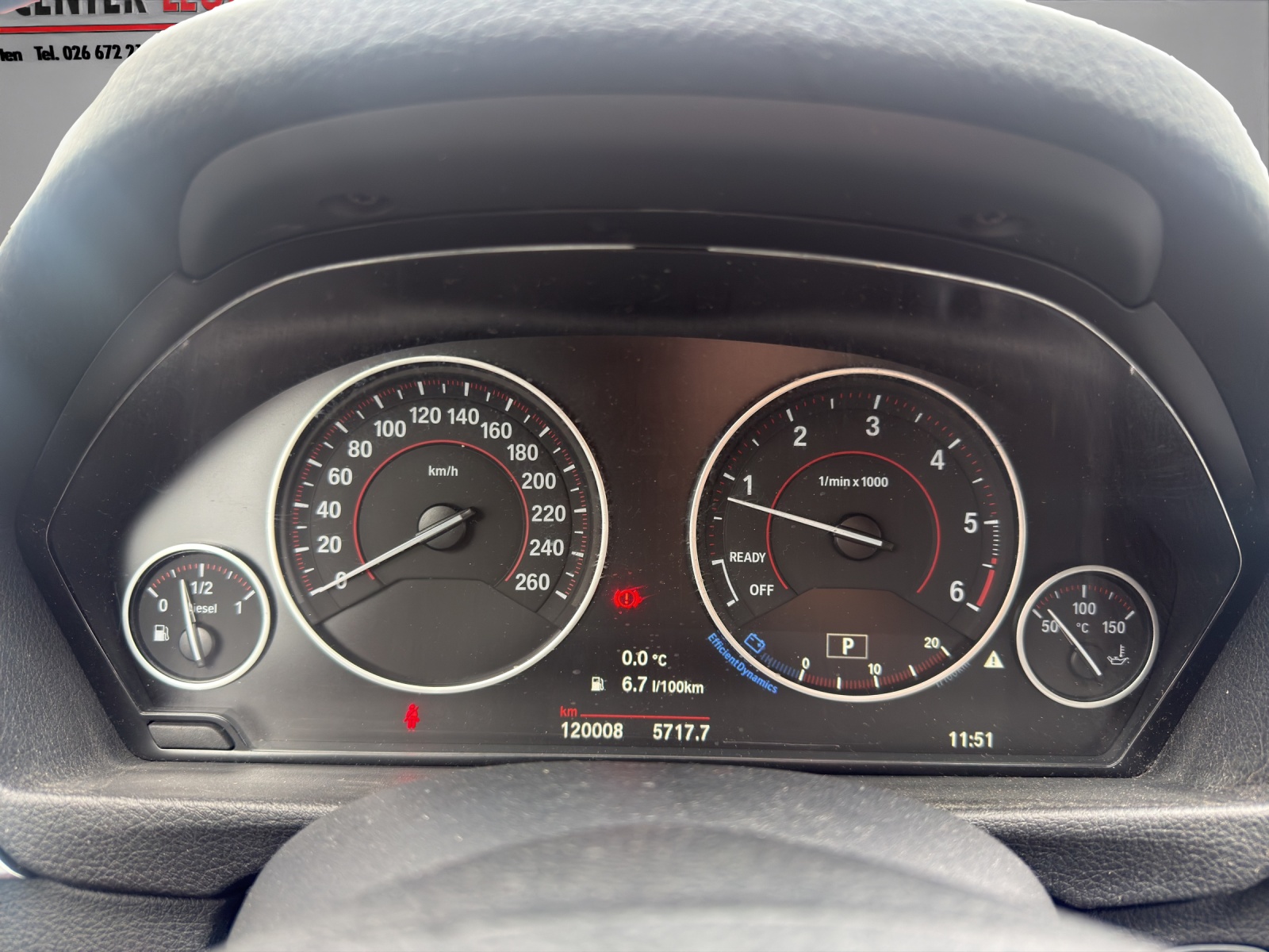BMW 320d xDrive Touring Steptronic-image-17