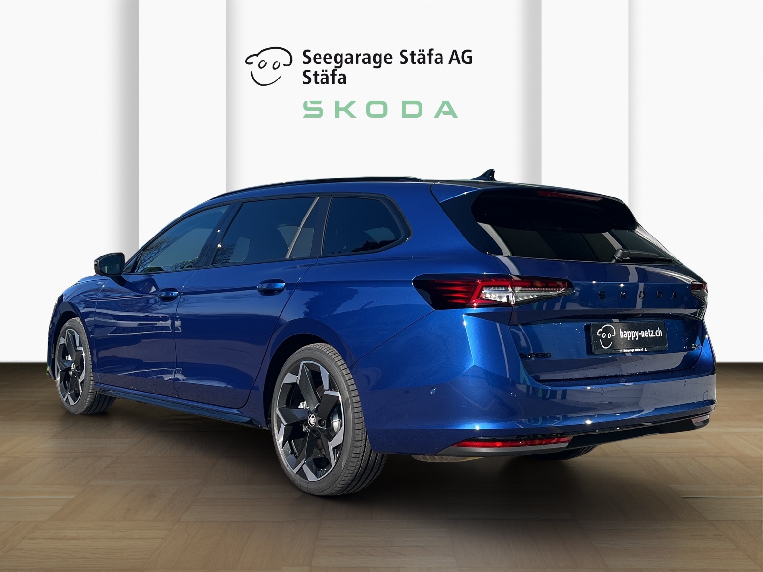 SKODA Superb Combi 2.0 TSI Sportline 4x4 DSG-image-2