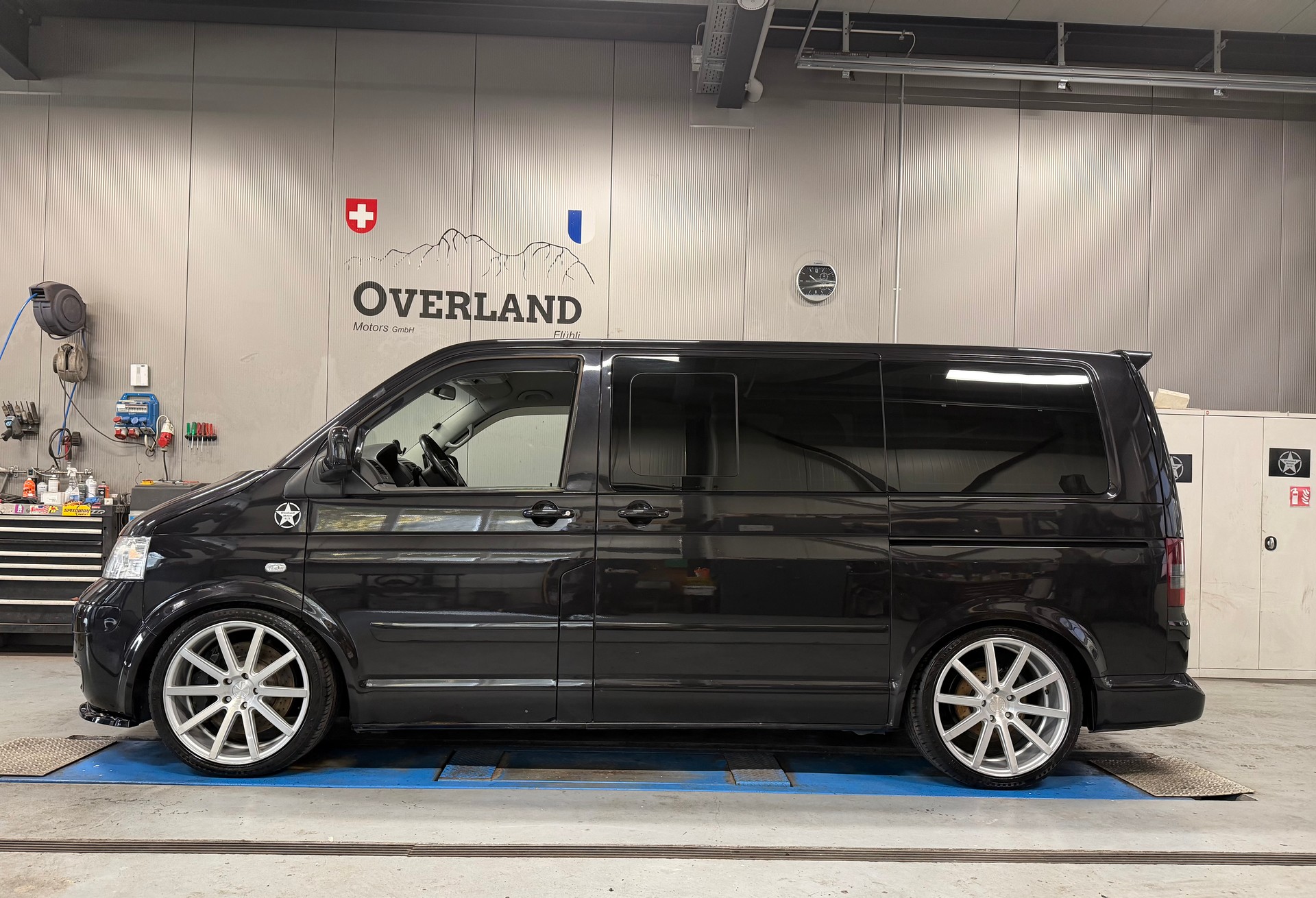 VW T5 Multivan Highline 2.5 TDI 4M-image-1