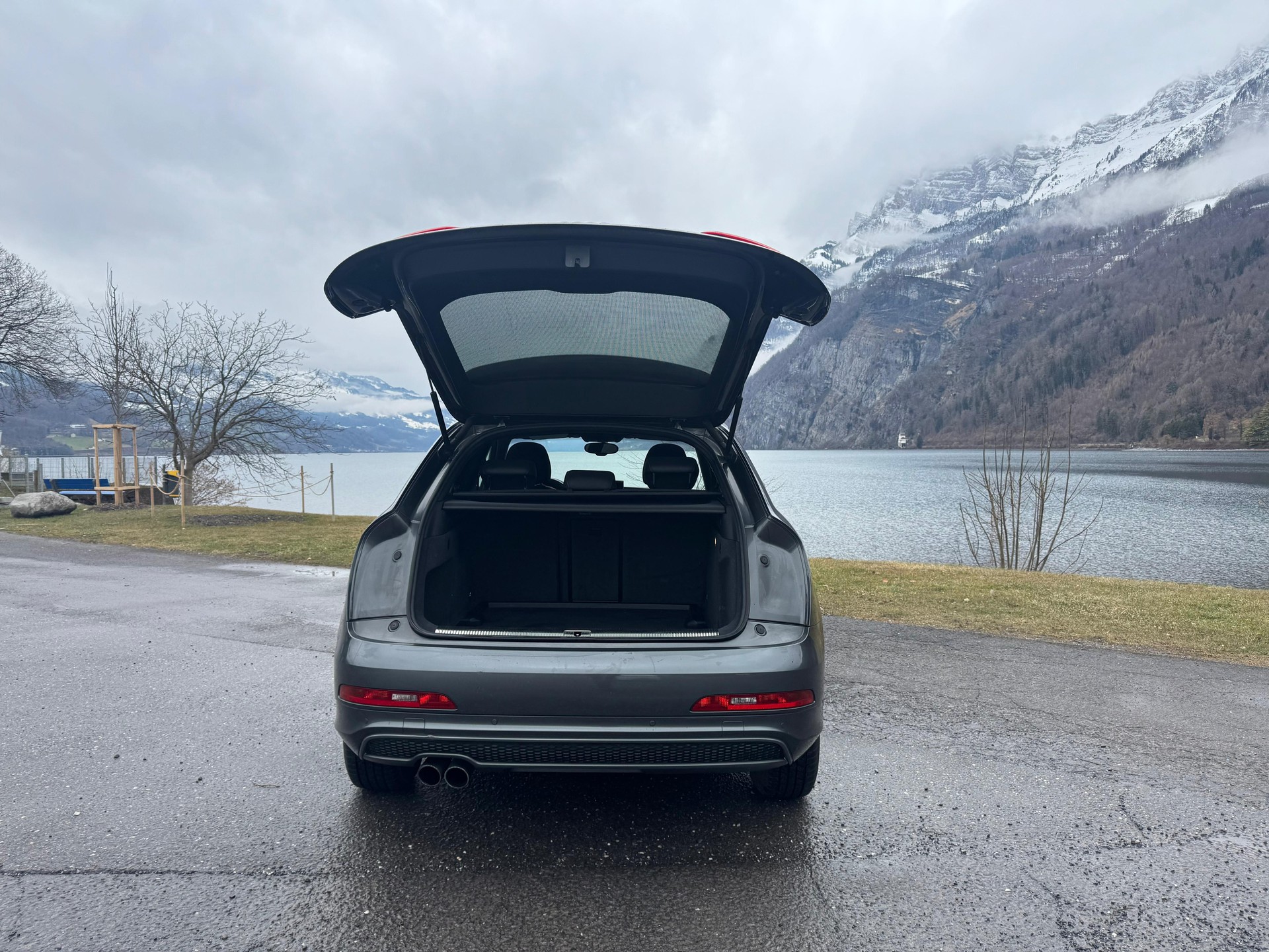 AUDI Q3 2.0 TDI quattro S-tronic-image-8