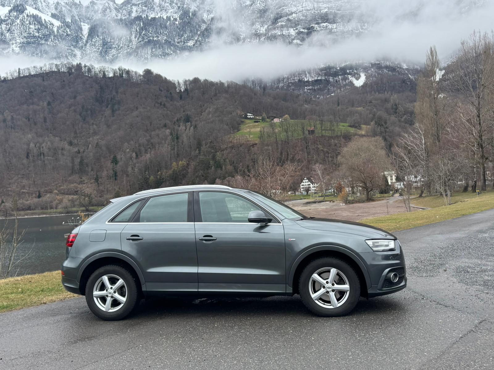 AUDI Q3 2.0 TDI quattro S-tronic-image-3
