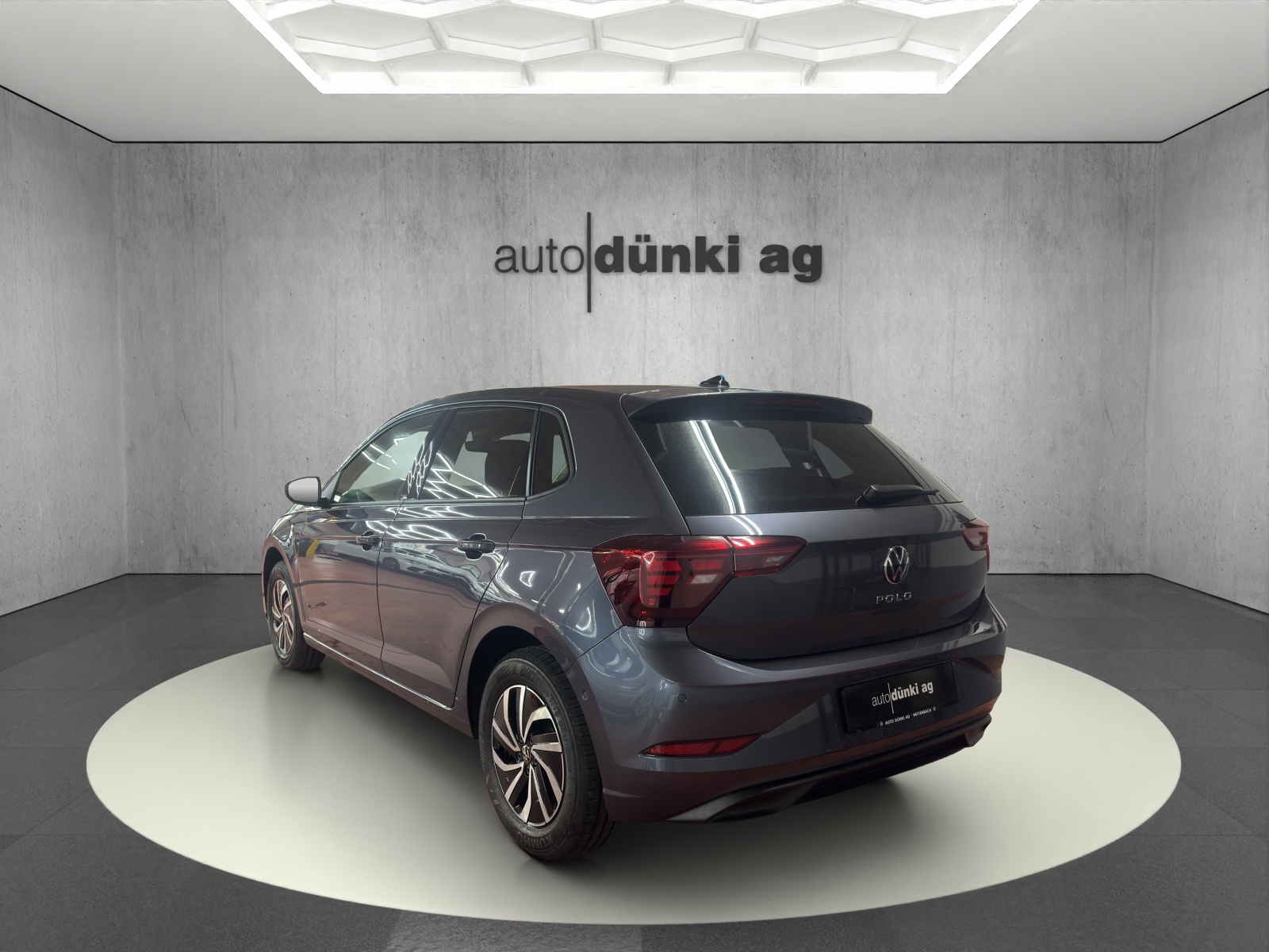 VW Polo 1.0 TSI Life DSG-image-2