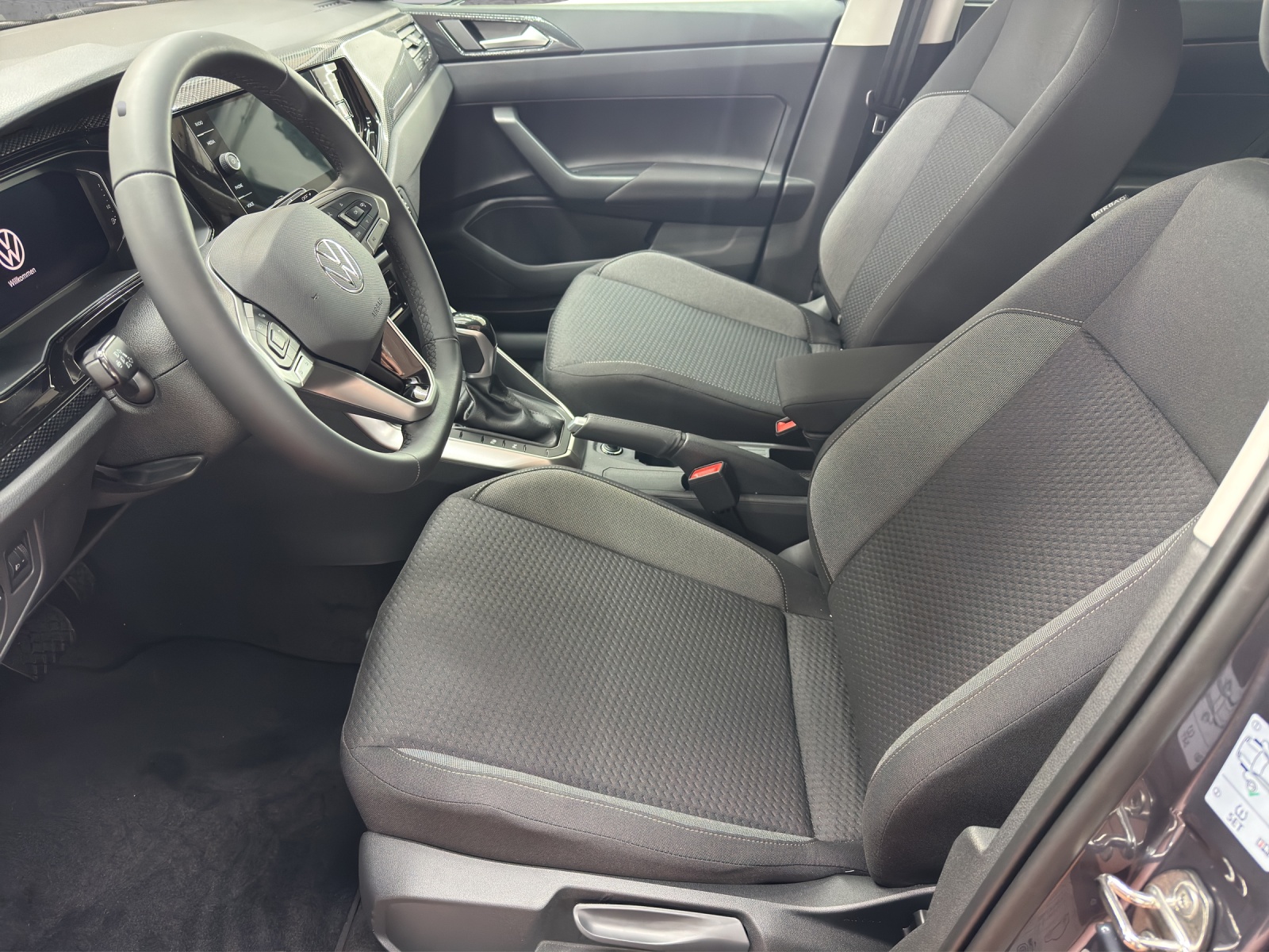 VW Polo 1.0 TSI Life DSG-image-6