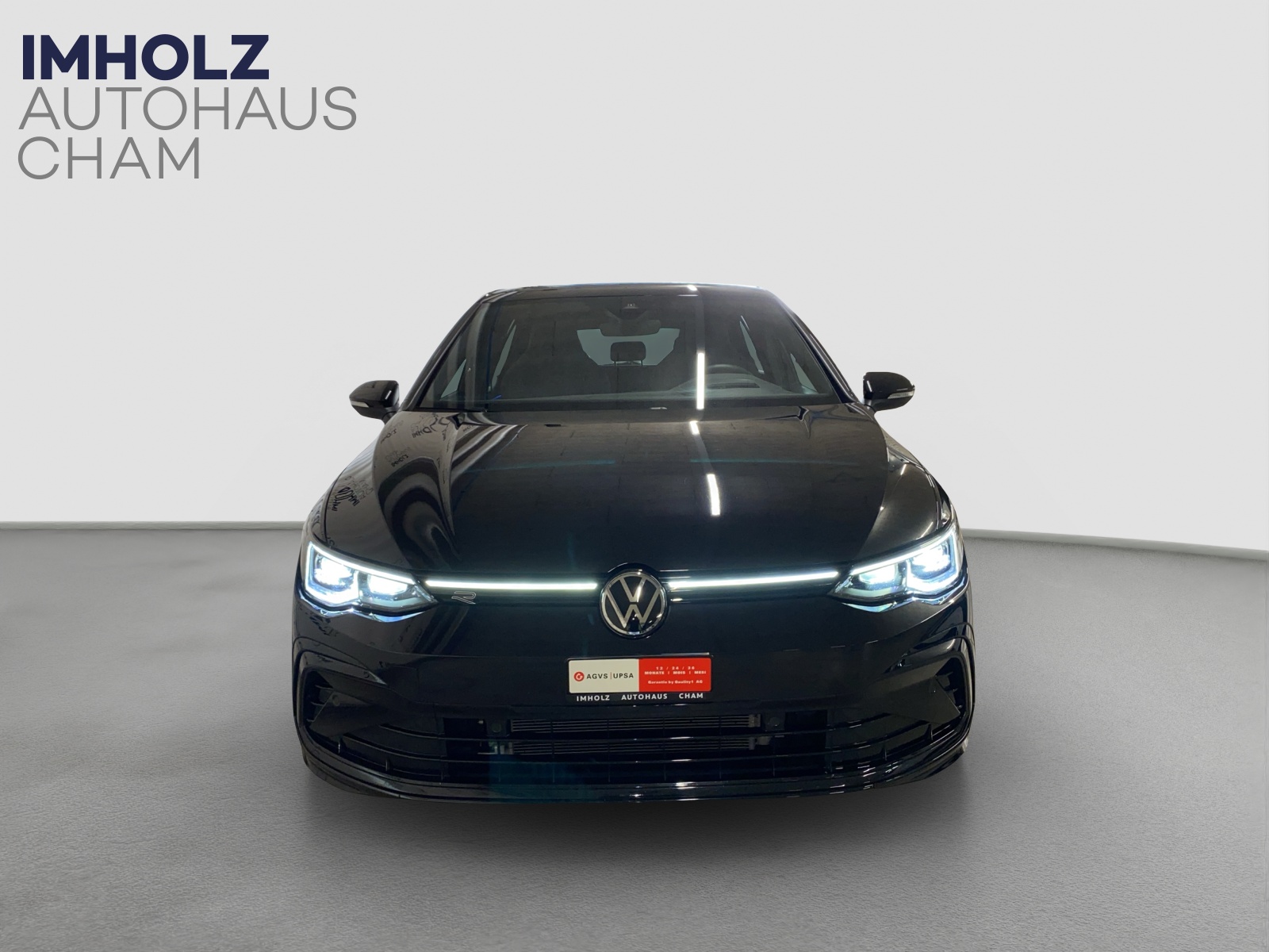 VW Golf VIII 2.0 TSI R-Line DSG 4motion-image-4