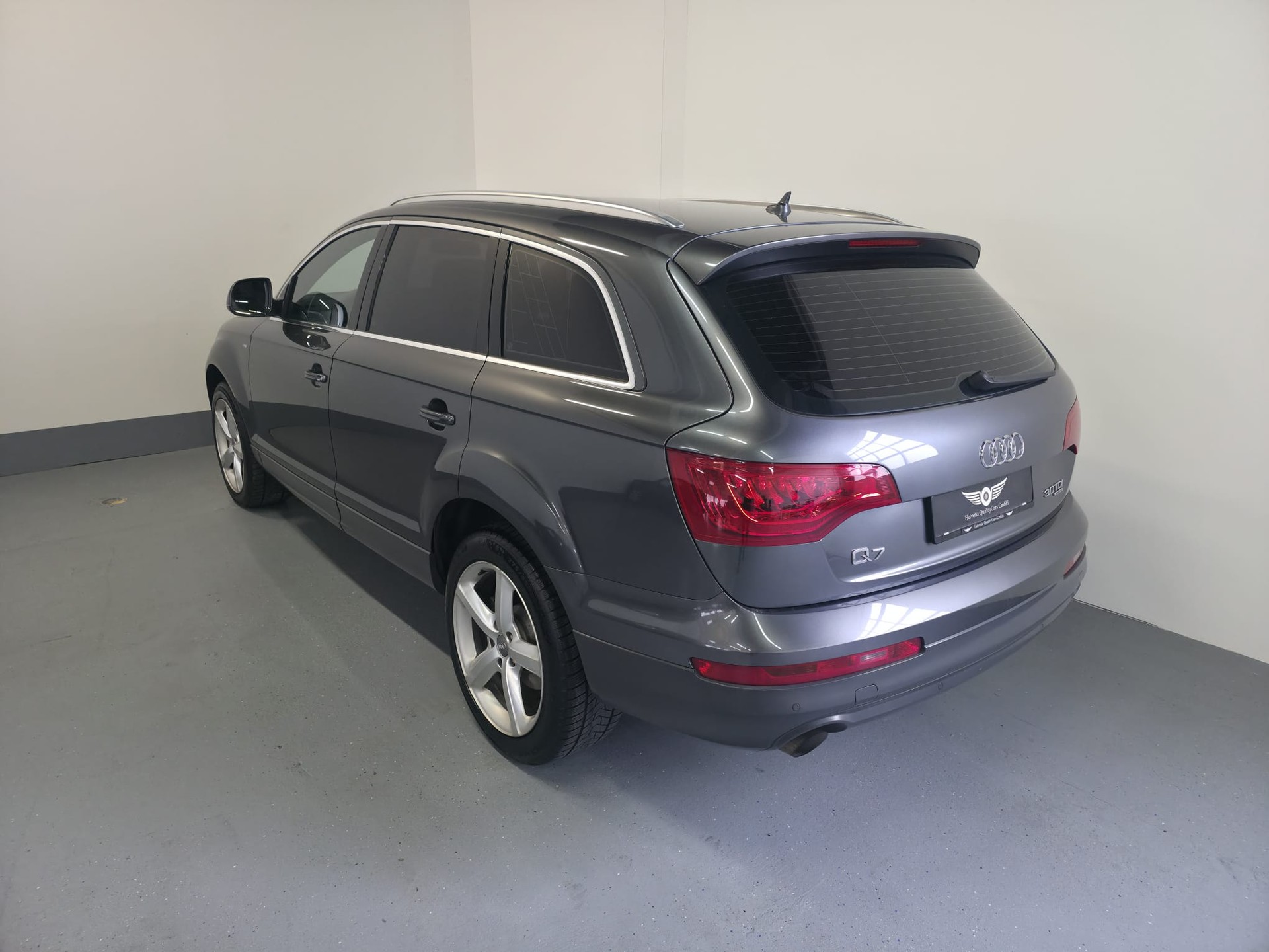 AUDI Q7 3.0 TDI addBlue quattro tiptronic S-Line-image-9