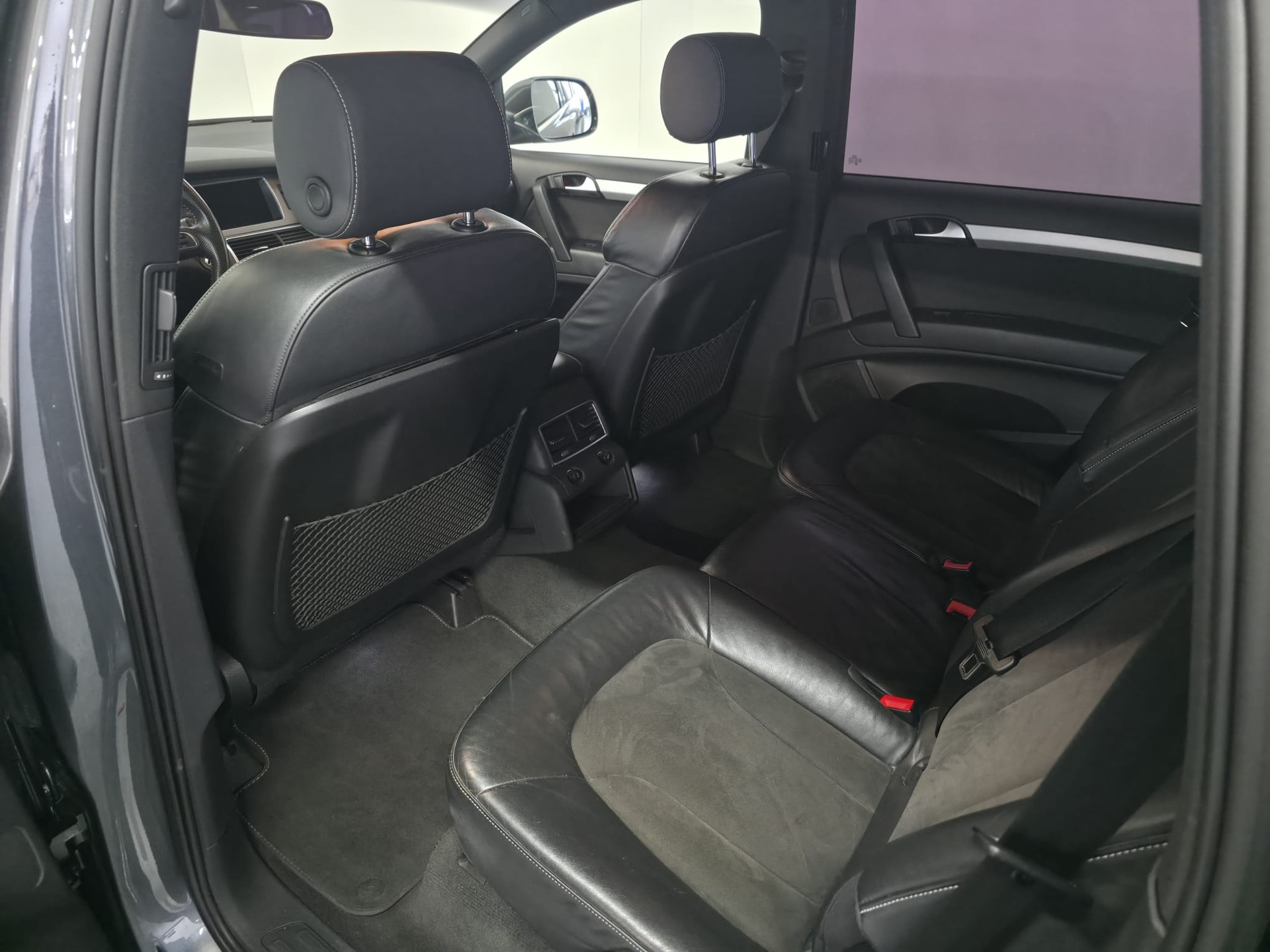 AUDI Q7 3.0 TDI addBlue quattro tiptronic S-Line-image-17