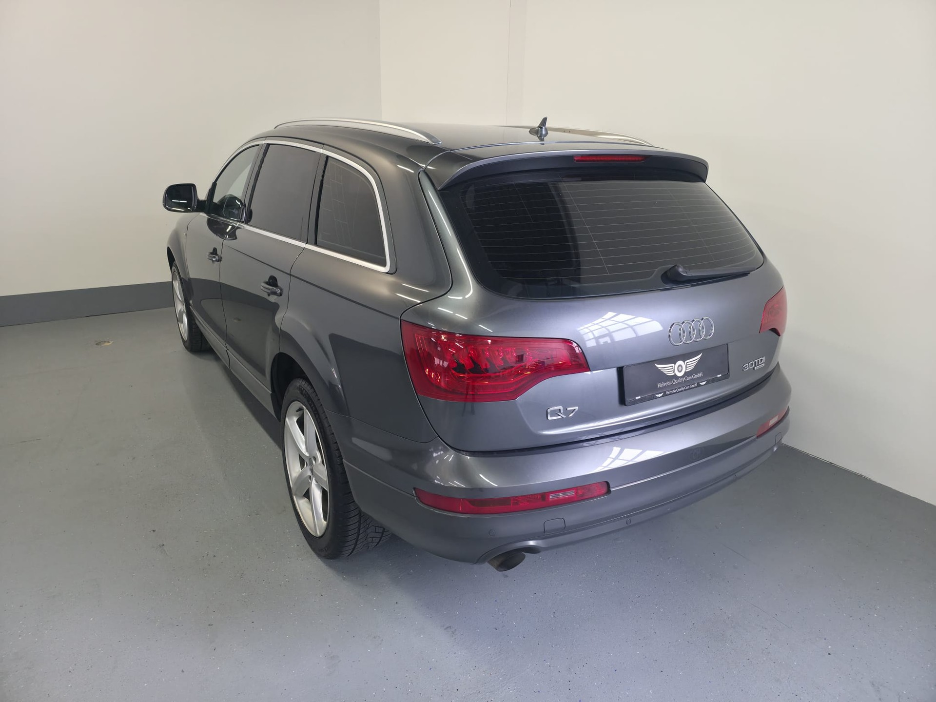 AUDI Q7 3.0 TDI addBlue quattro tiptronic S-Line-image-11