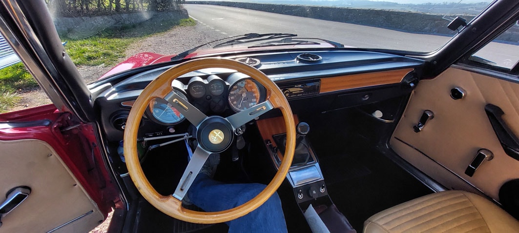 ALFA ROMEO 1300 GT Junior-image-6