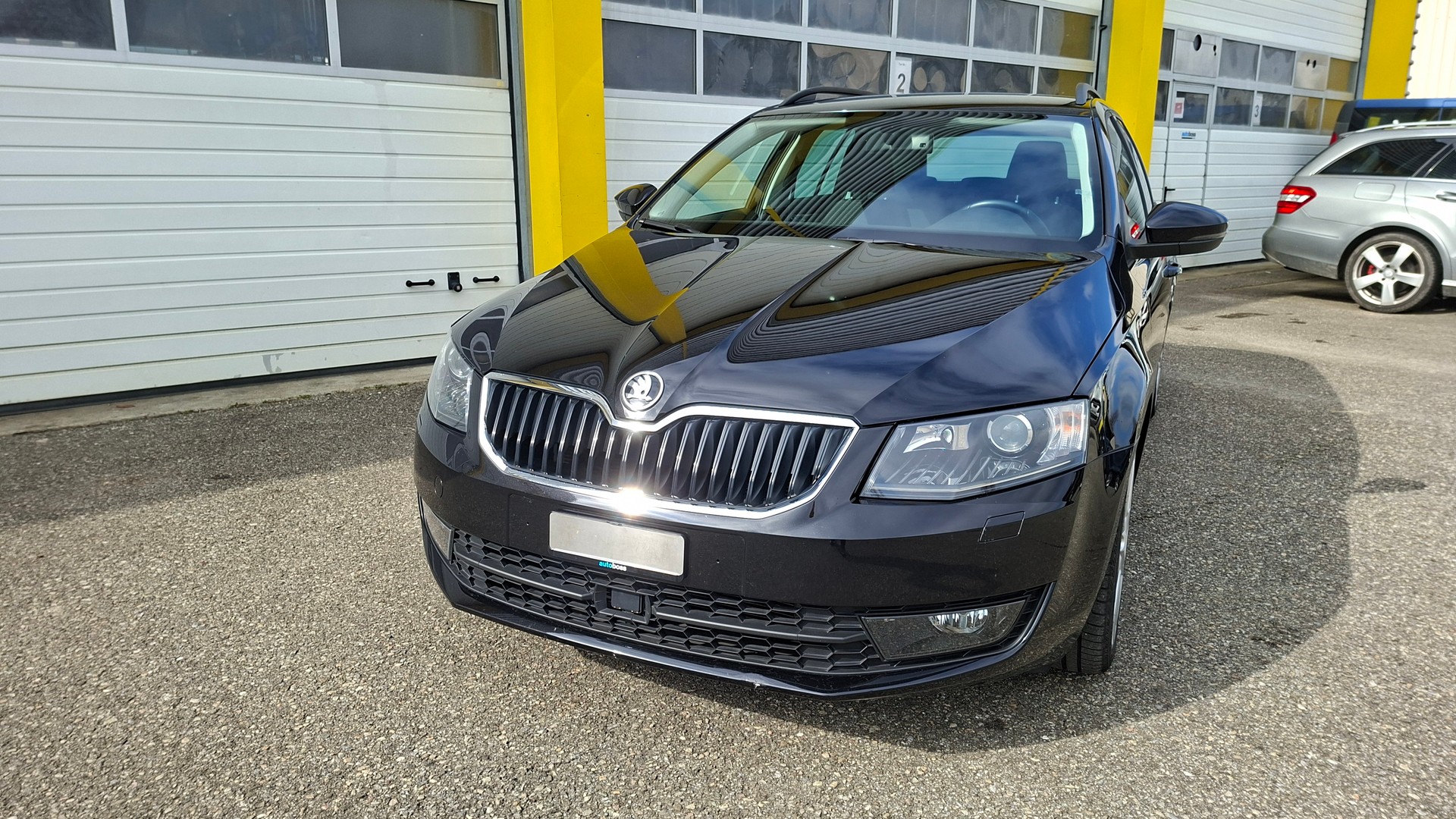 SKODA Octavia Combi 1.4 TSI Ambition DSG-image-7