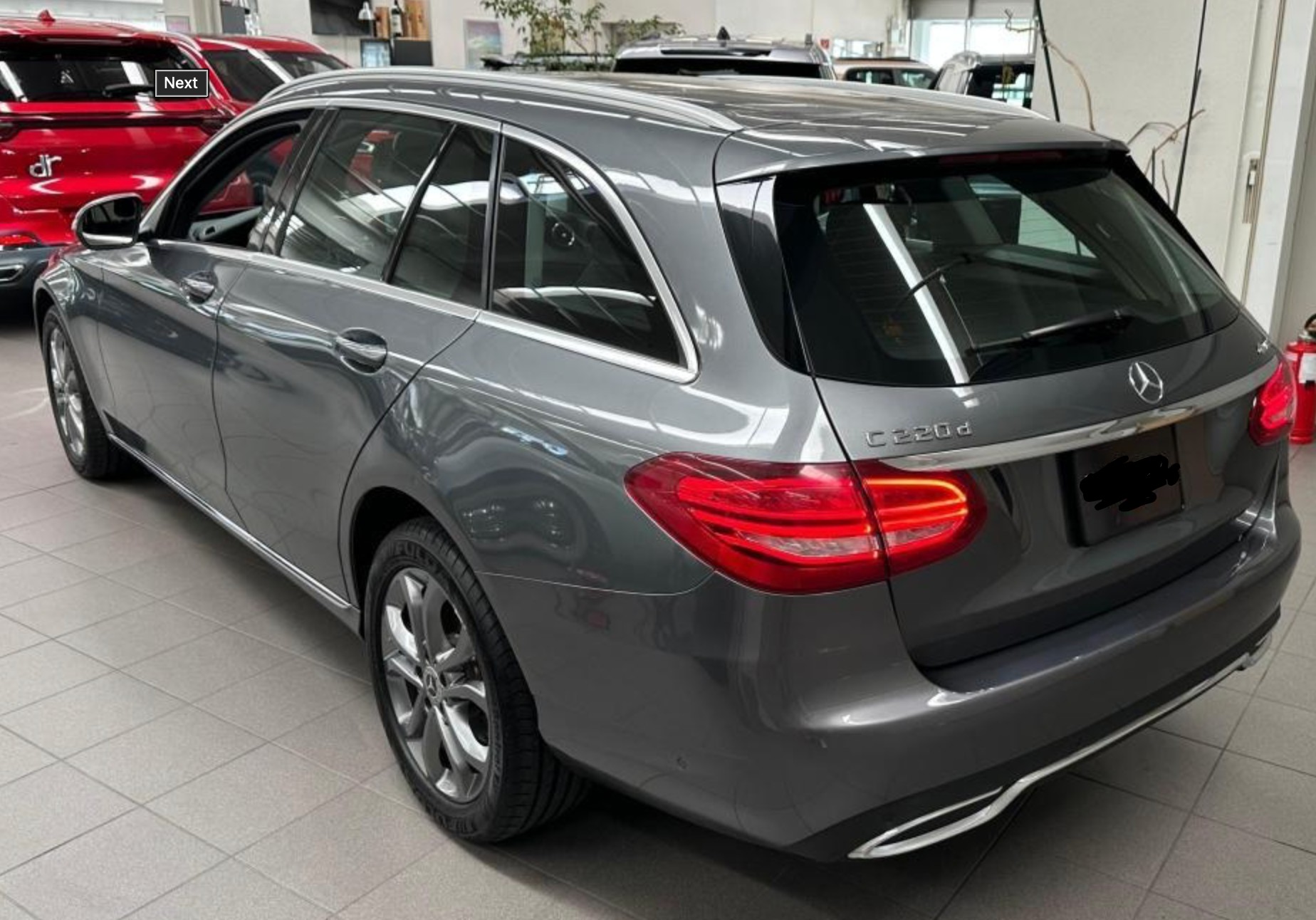 MERCEDES-BENZ C 220 d Swiss Star Exclusive 4Matic 9G-Tronic-image-3