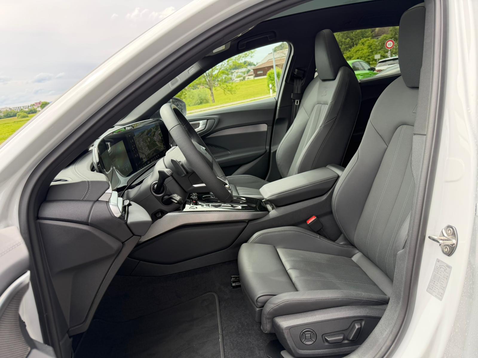 AUDI A5 Avant TFSI quattro 150 kW S tronic-image-8