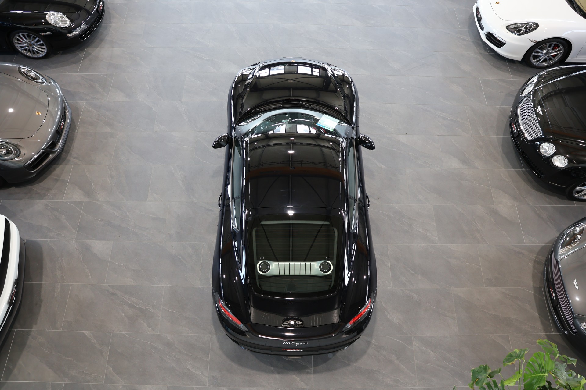 PORSCHE 718 Cayman 2.0-image-7