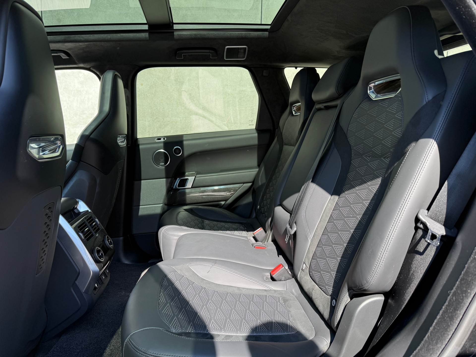 LAND ROVER Range Rover Sport 5.0 V8 S/C SVR Automatic(M)-image-8