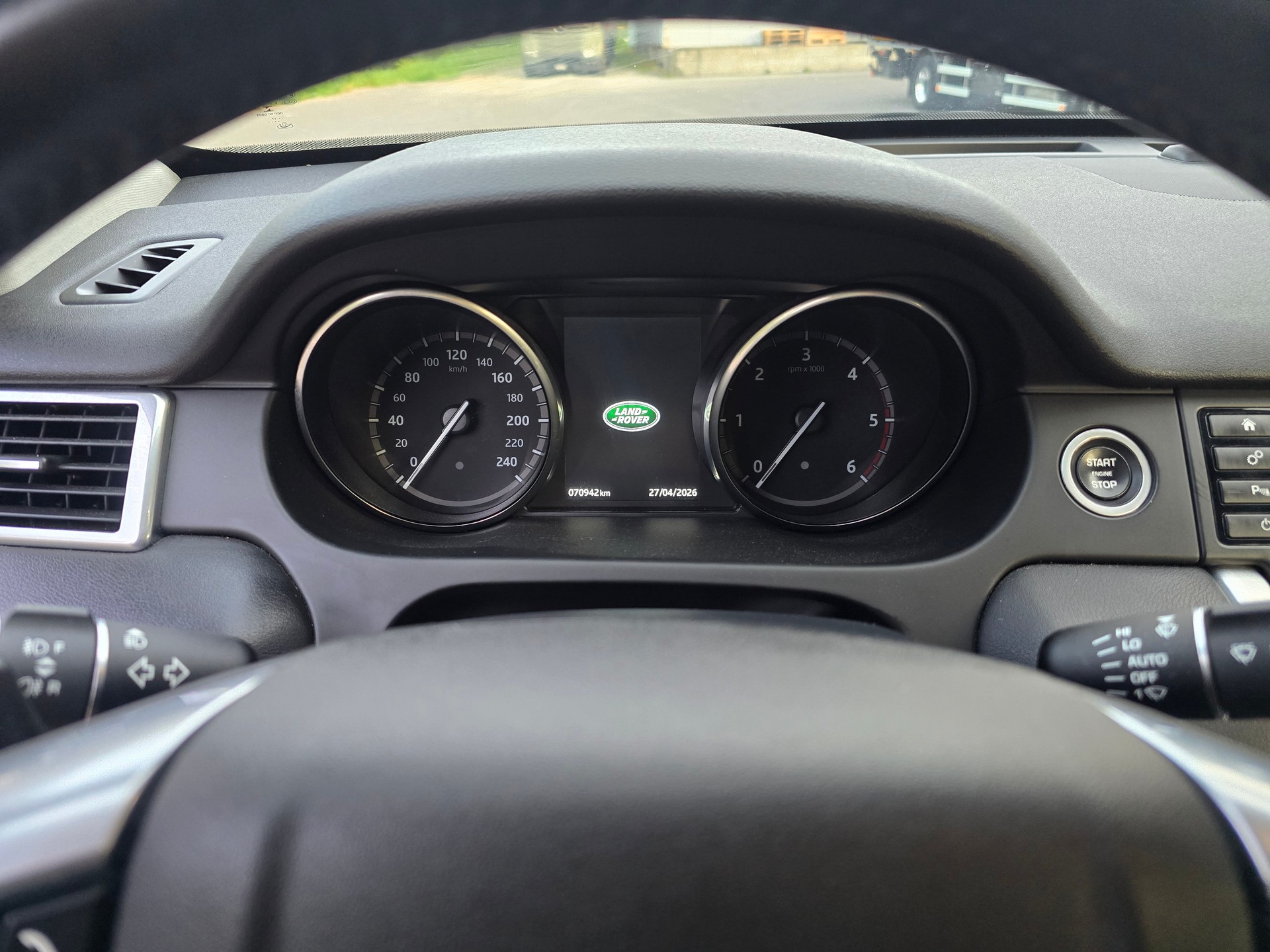 LAND ROVER Discovery Sport 2.0 TD4 HSE Luxury AT9-image-20