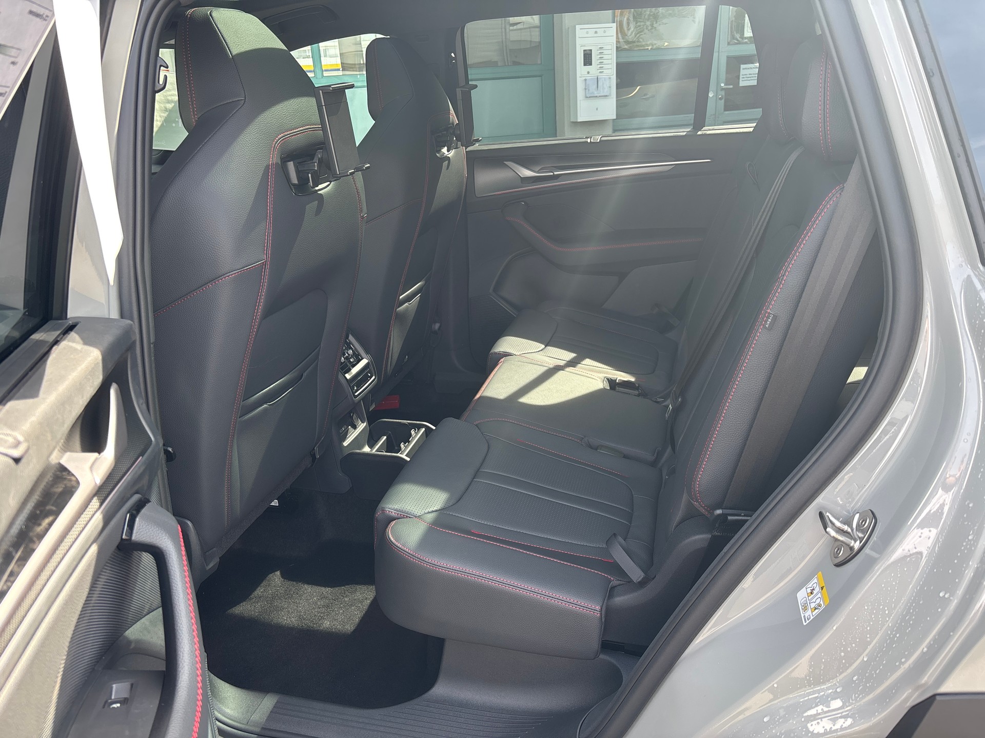 SKODA Kodiaq 2.0 TSI RS 4x4-image-16