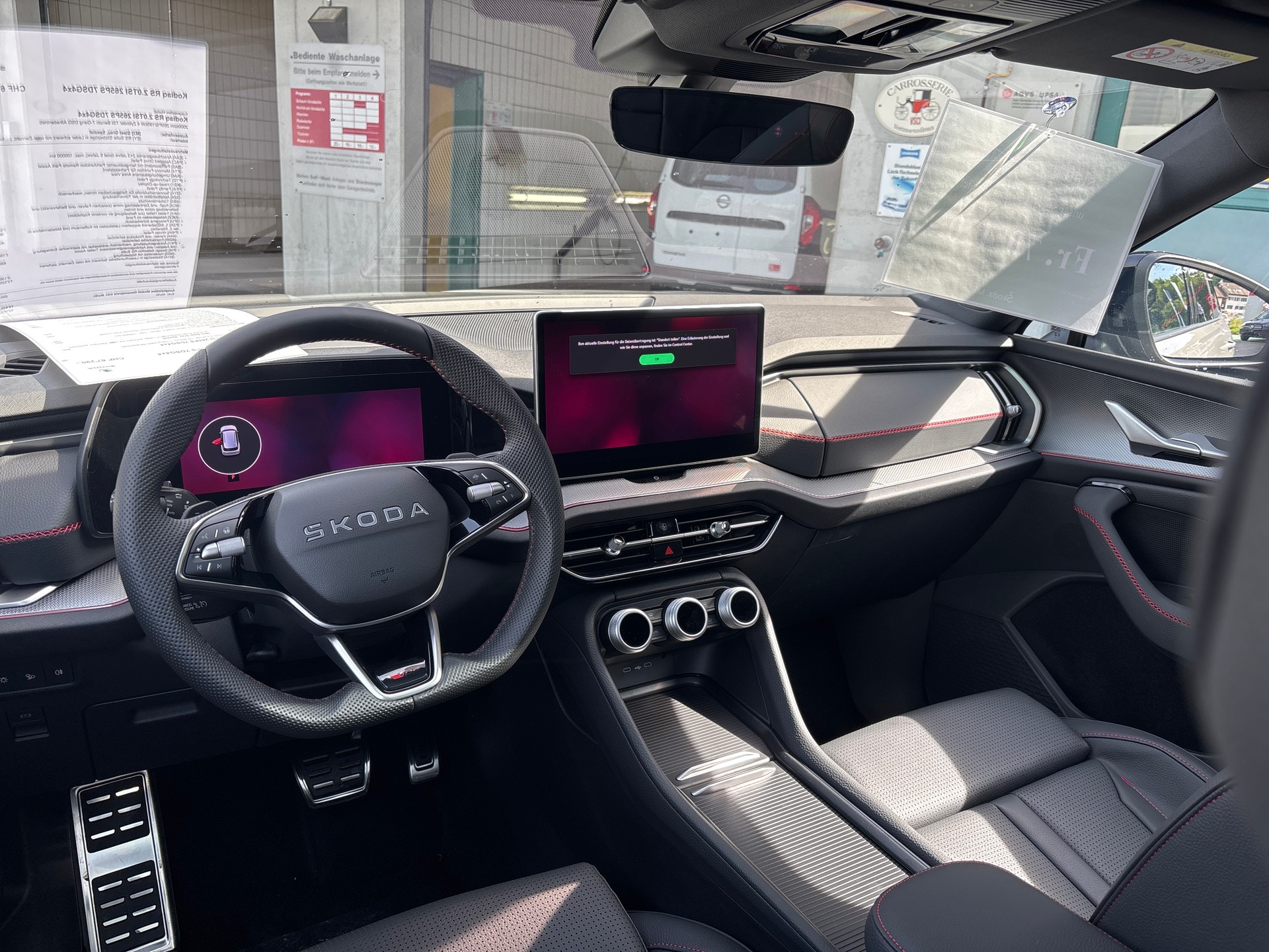 SKODA Kodiaq 2.0 TSI RS 4x4-image-9