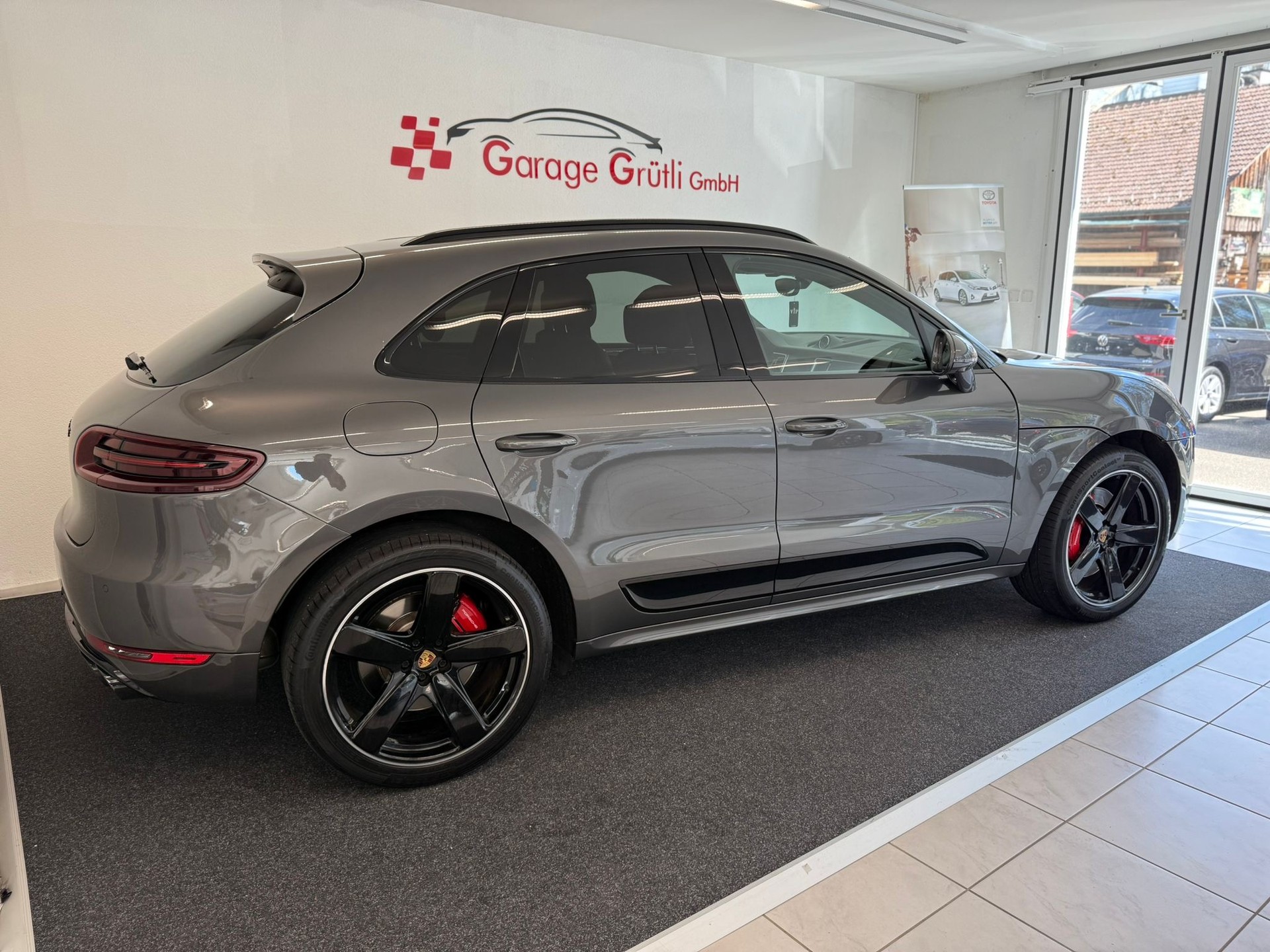 PORSCHE 3.6 V6 Turbo Performance-image-3