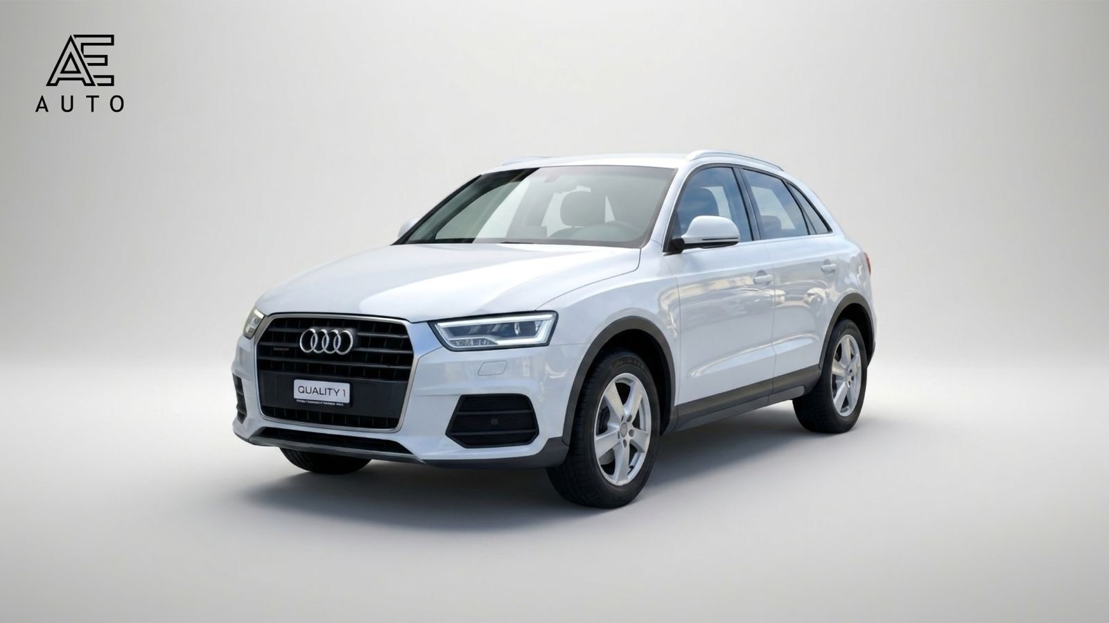 AUDI Q3 2.0 TDI quattro S-tronic-image-2