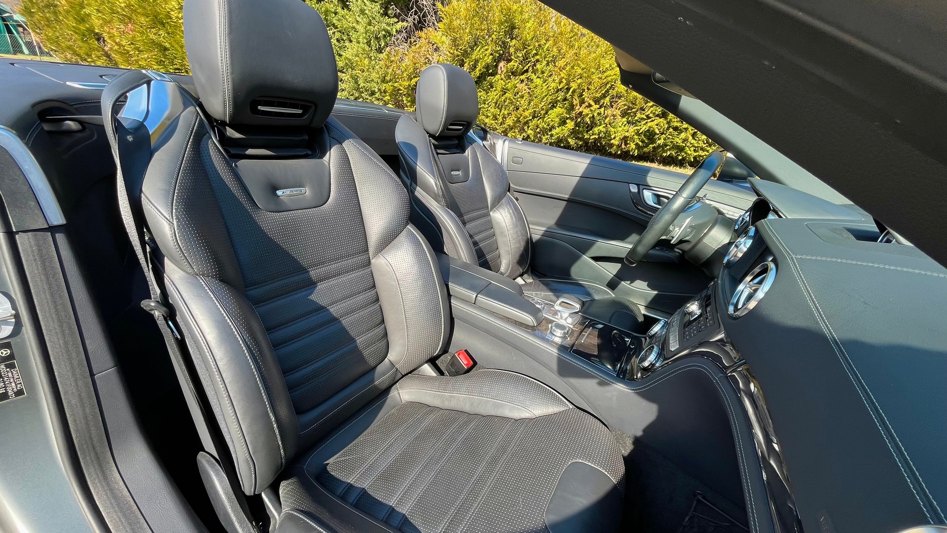MERCEDES-BENZ SL 63 AMG Speedshift-image-13