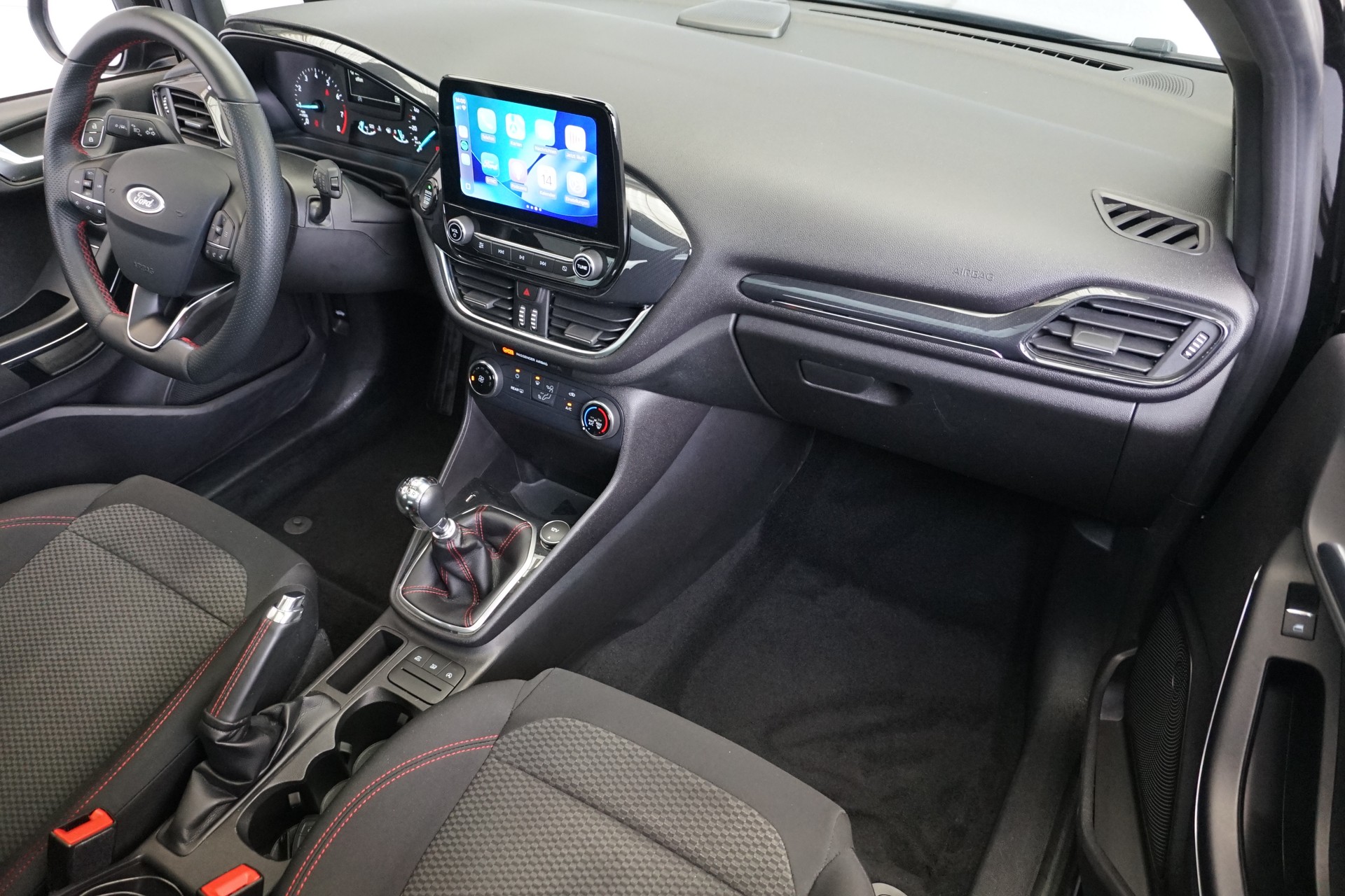 FORD Fiesta 1.0 SCTi ST Line 100PS mit erst 47`000km!!-image-17