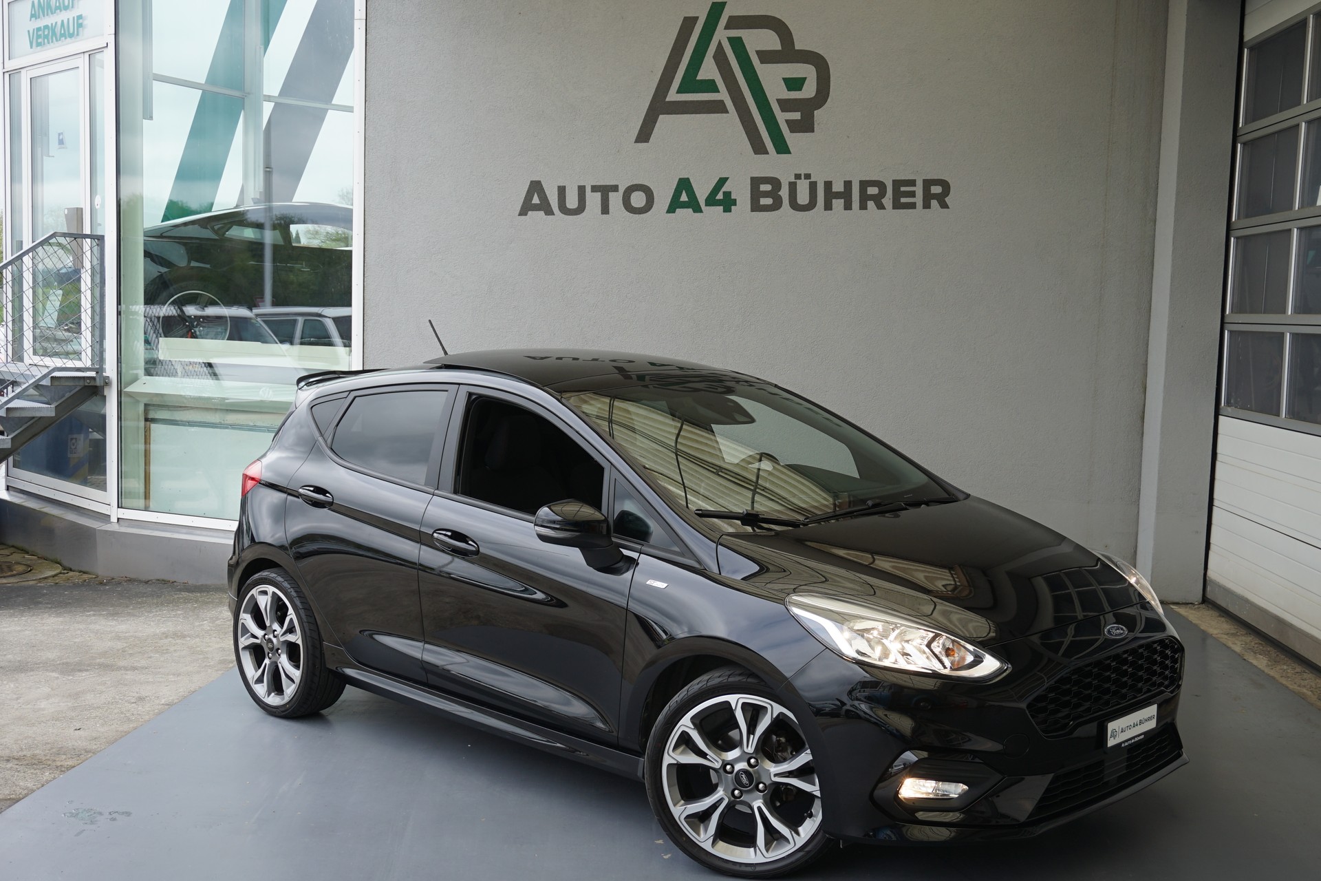 FORD Fiesta 1.0 SCTi ST Line 100PS mit erst 47`000km!!-image-1
