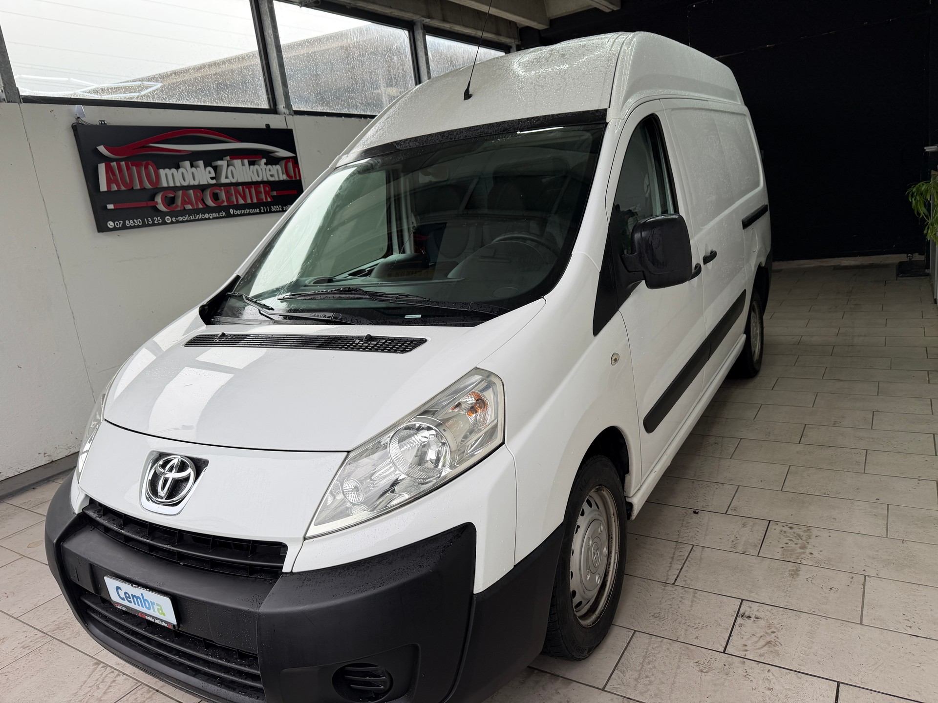 TOYOTA Proace 2.0D Panel Van Terra L2H2-image-1