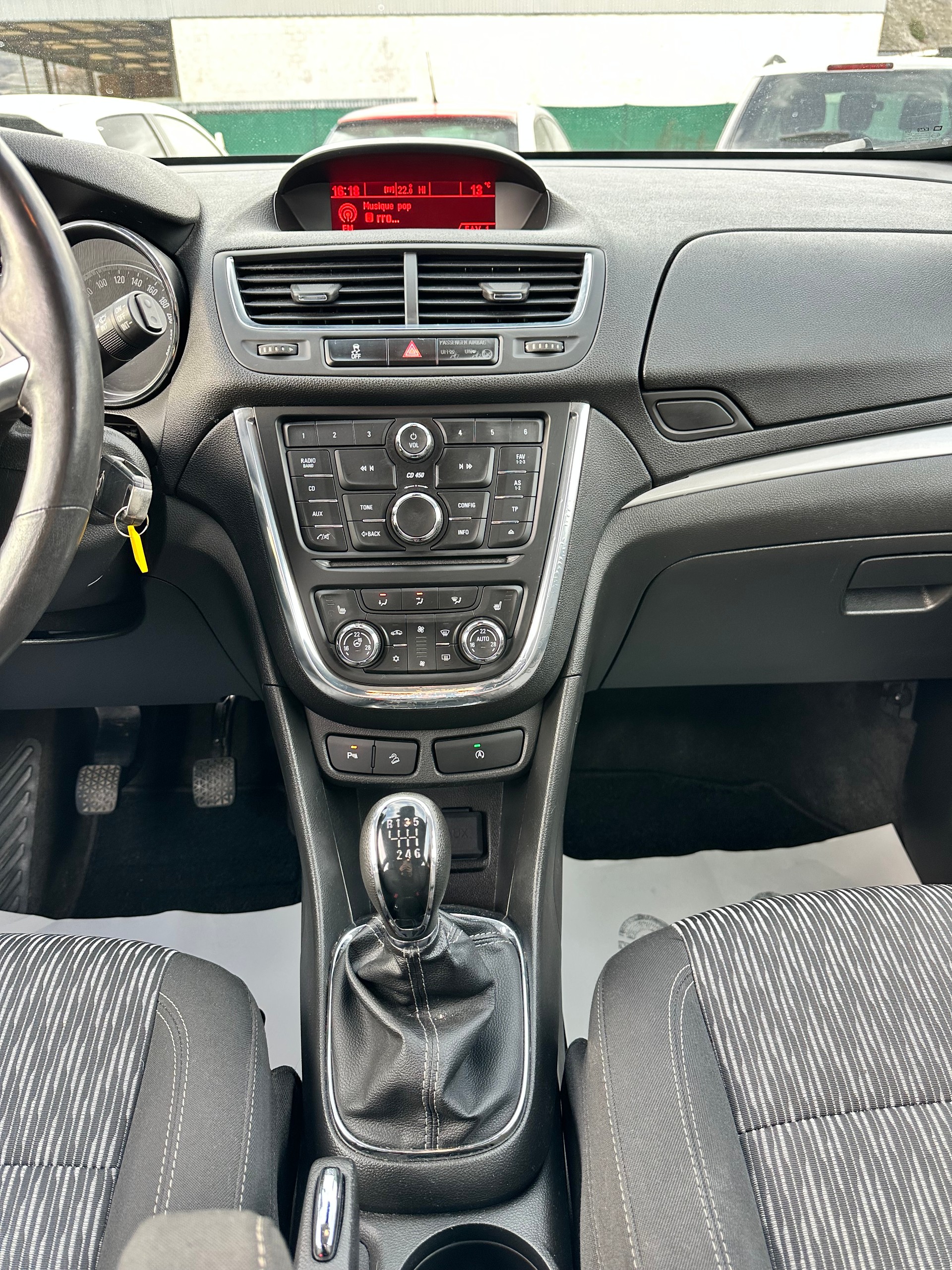 OPEL Mokka 1.4i 16V Turbo Drive 4WD-image-14
