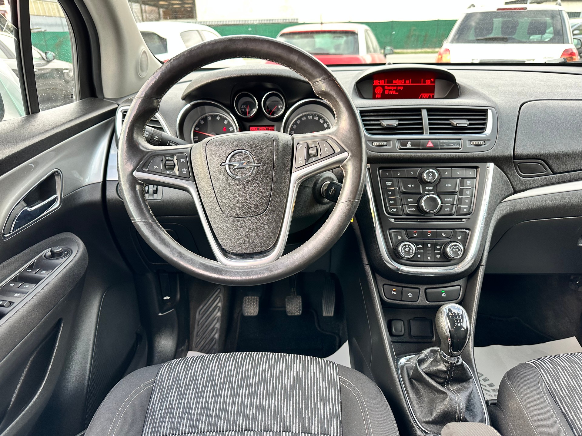 OPEL Mokka 1.4i 16V Turbo Drive 4WD-image-11