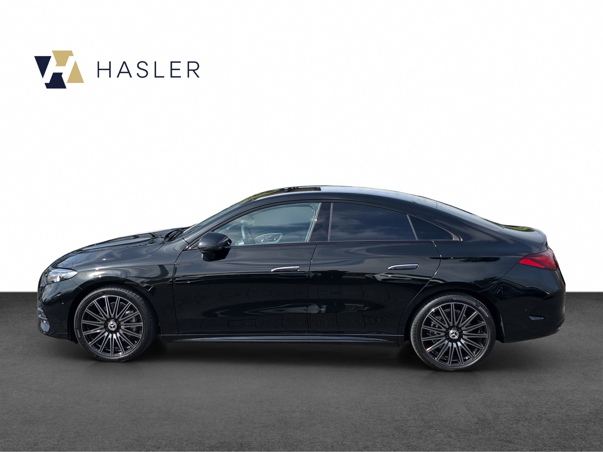MERCEDES-BENZ CLA 350 4 Matic 85 kWh EQ-showroom-element-2