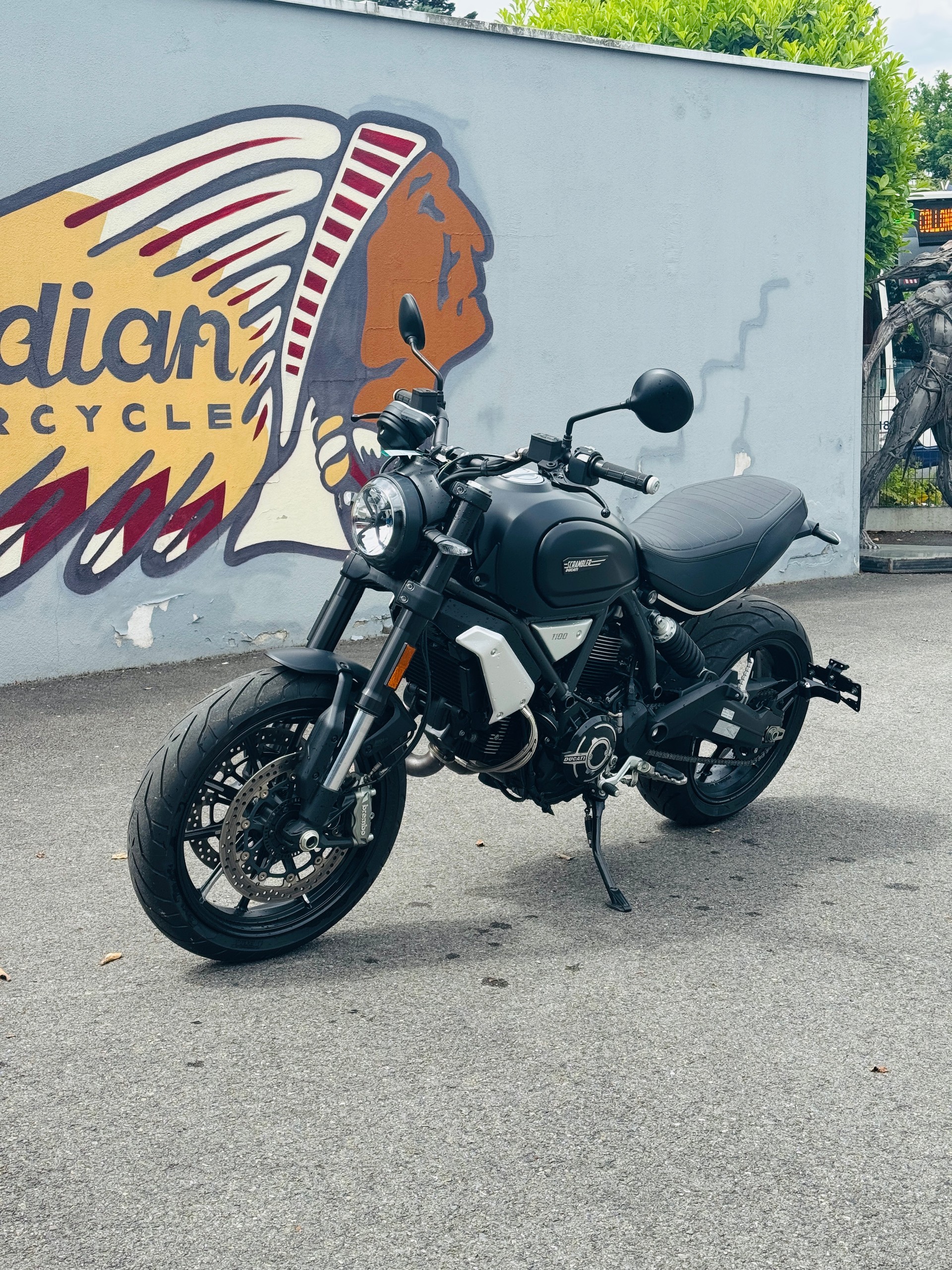 DUCATI Scrambler 1100 Dark Pro (35kW)-showroom-element-3