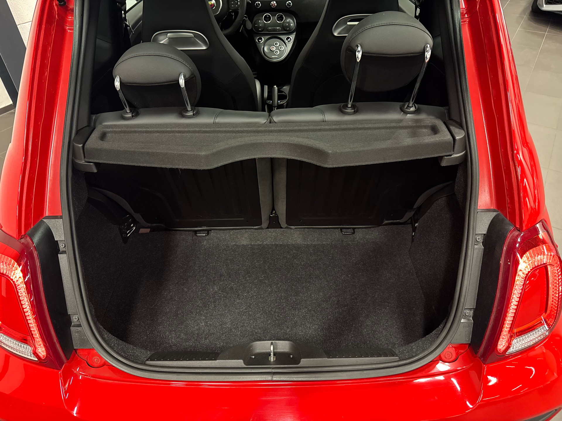 FIAT 595 1.4 16V Turbo Abarth Competizione Dualogic-image-23