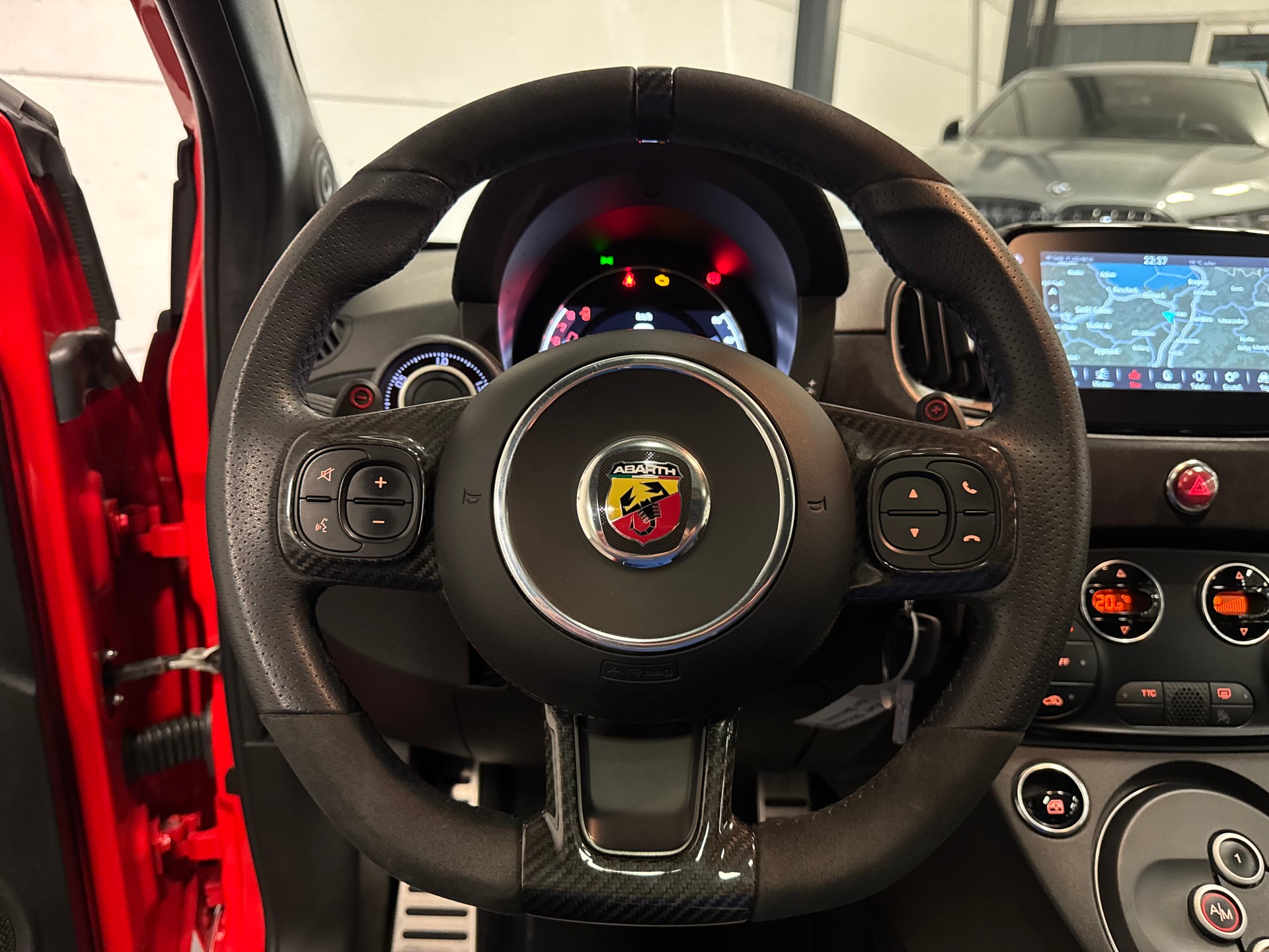 FIAT 595 1.4 16V Turbo Abarth Competizione Dualogic-image-24