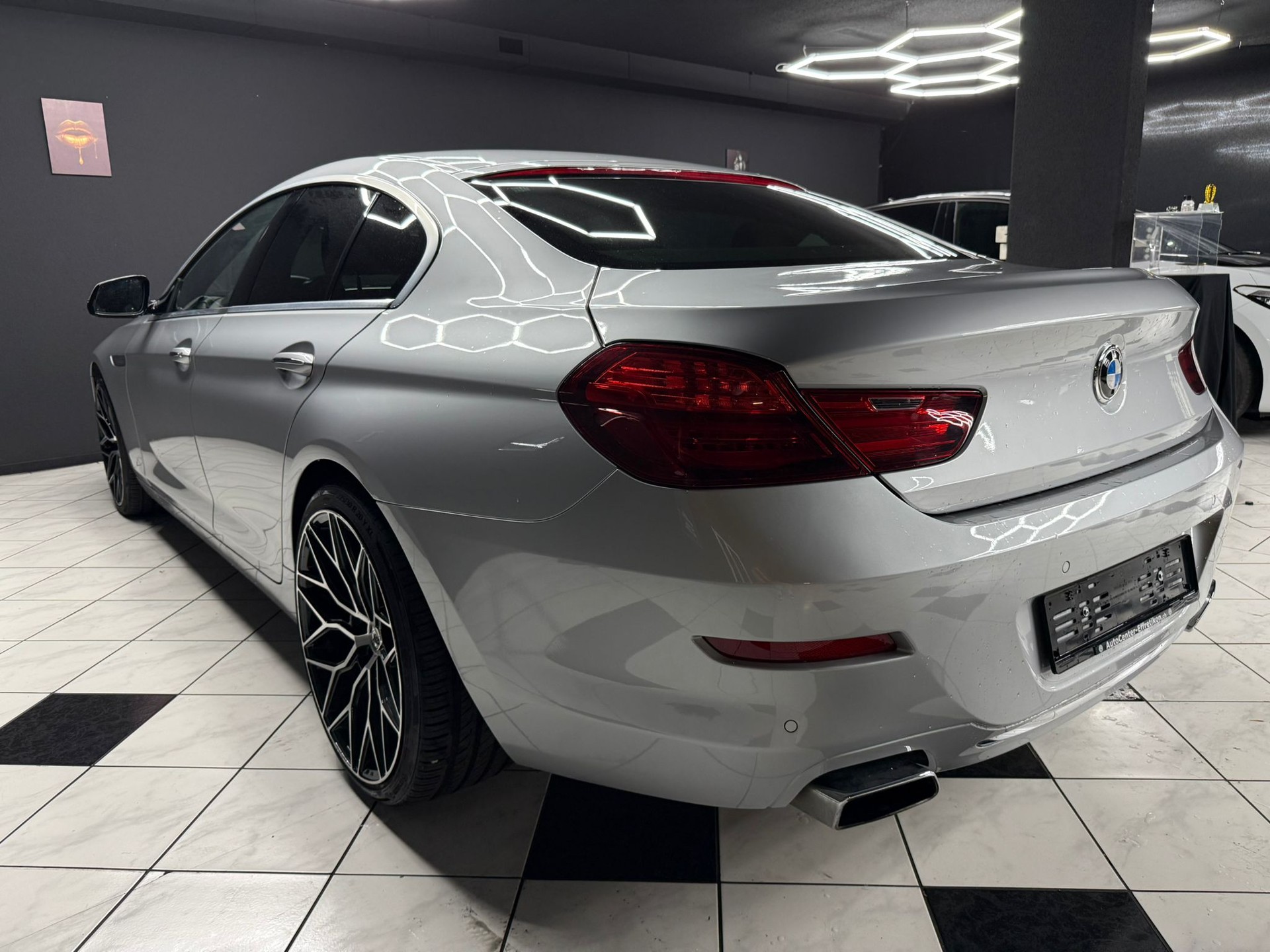 BMW 650i Gran Coupé xDrive-showroom-element-3