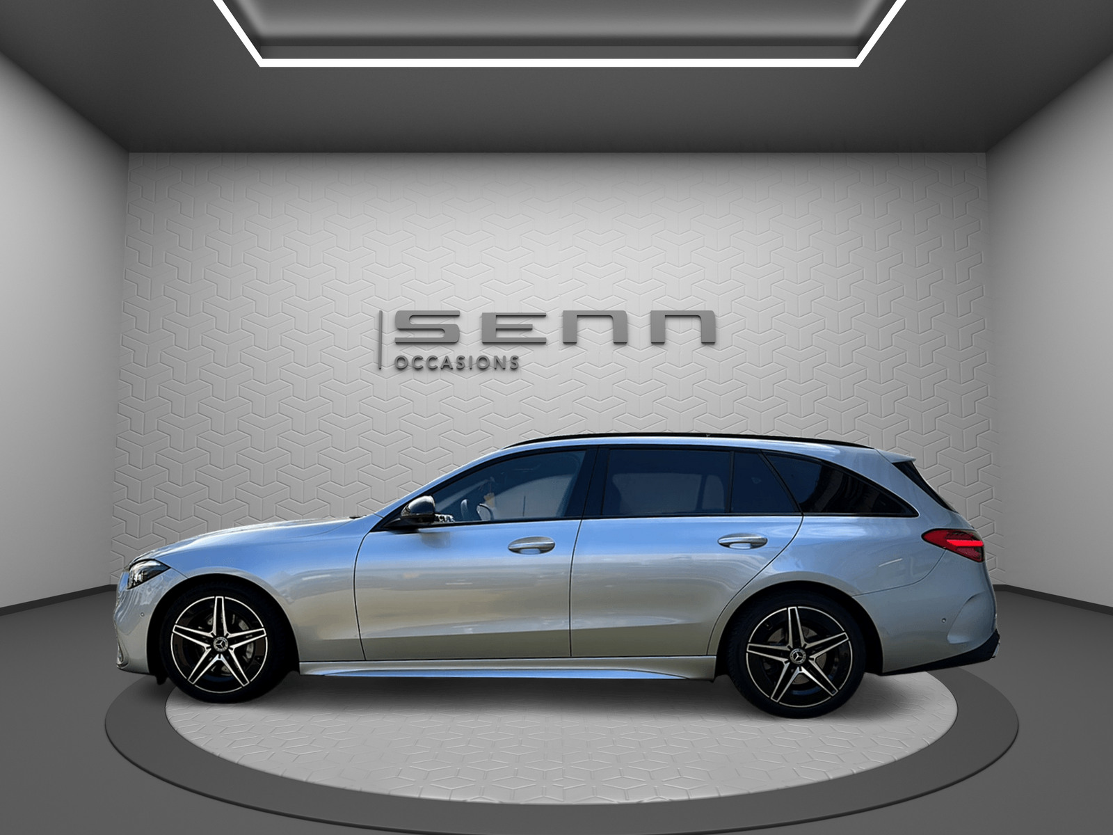 MERCEDES-BENZ C 220 d T 4Matic AMG Line-image-2