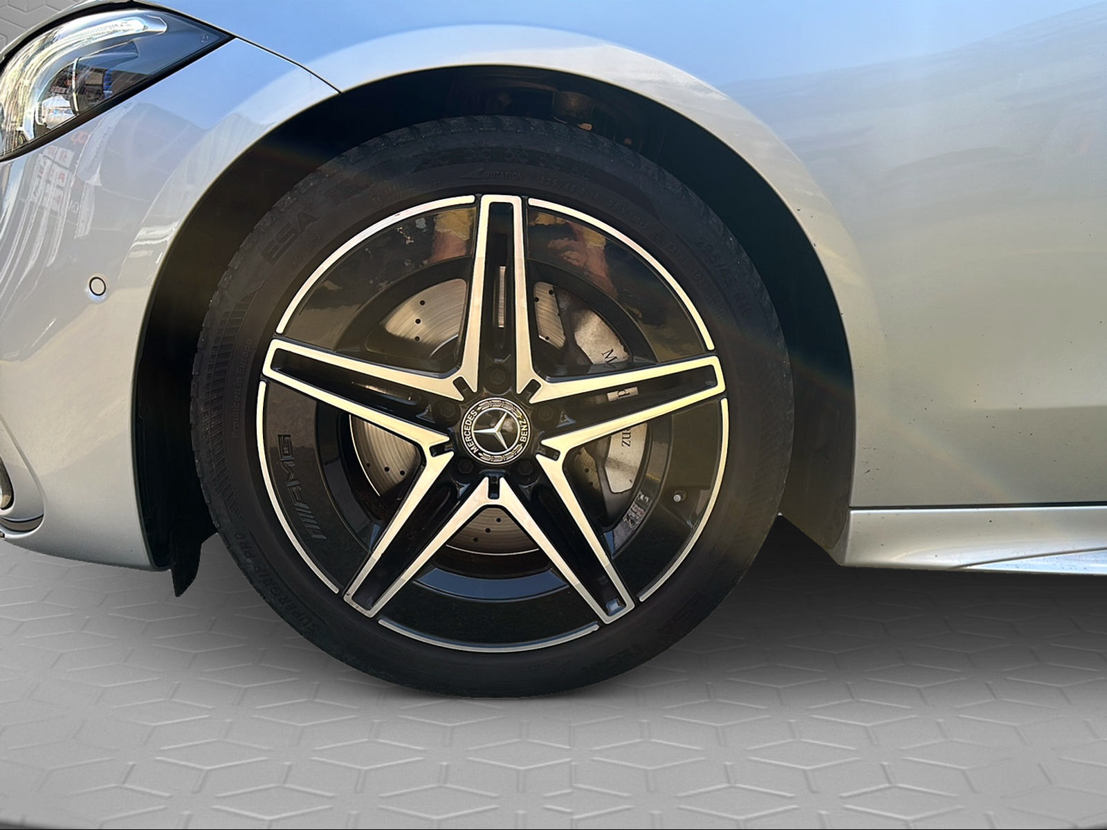 MERCEDES-BENZ C 220 d T 4Matic AMG Line-image-8