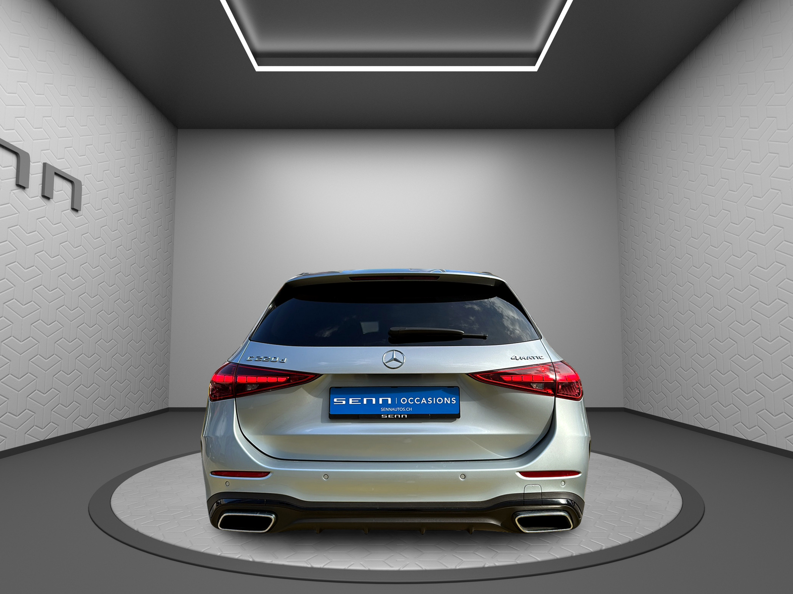 MERCEDES-BENZ C 220 d T 4Matic AMG Line-image-4
