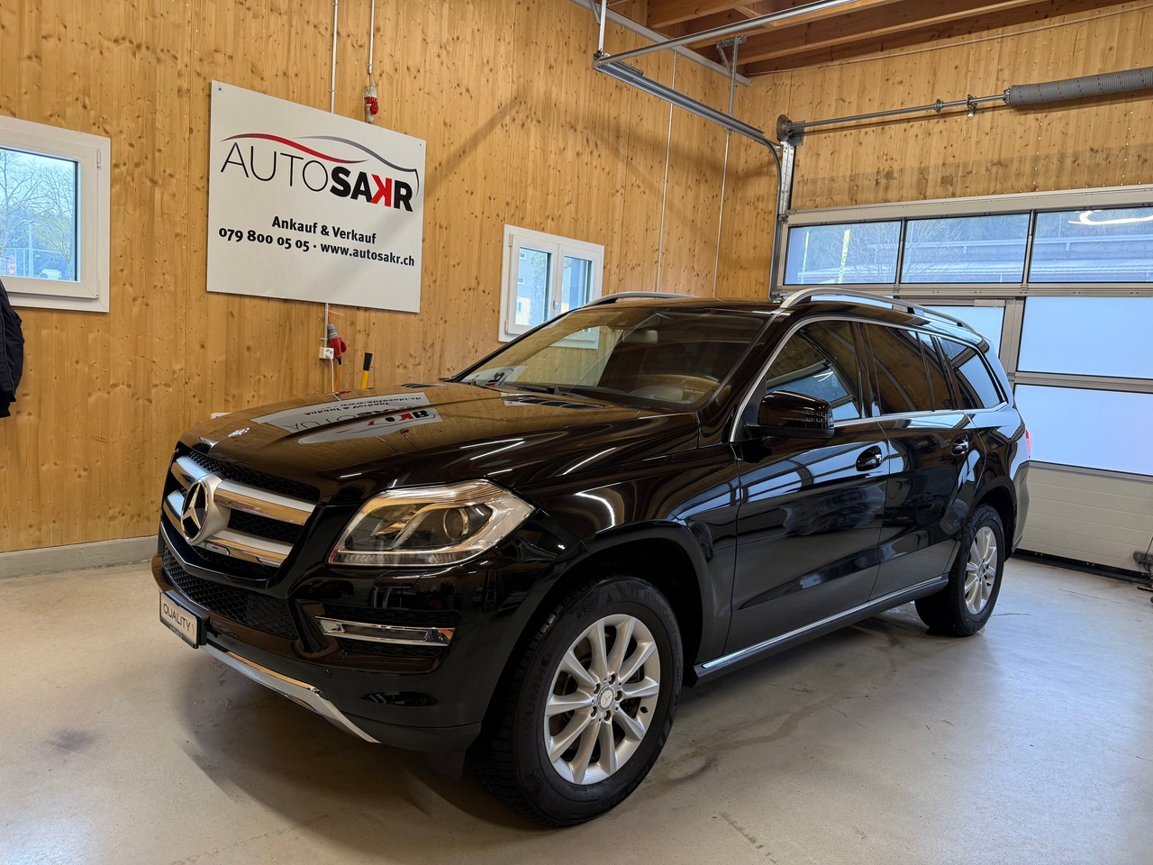 MERCEDES-BENZ GL 350 BlueTEC 4Matic 7G-TRONIC