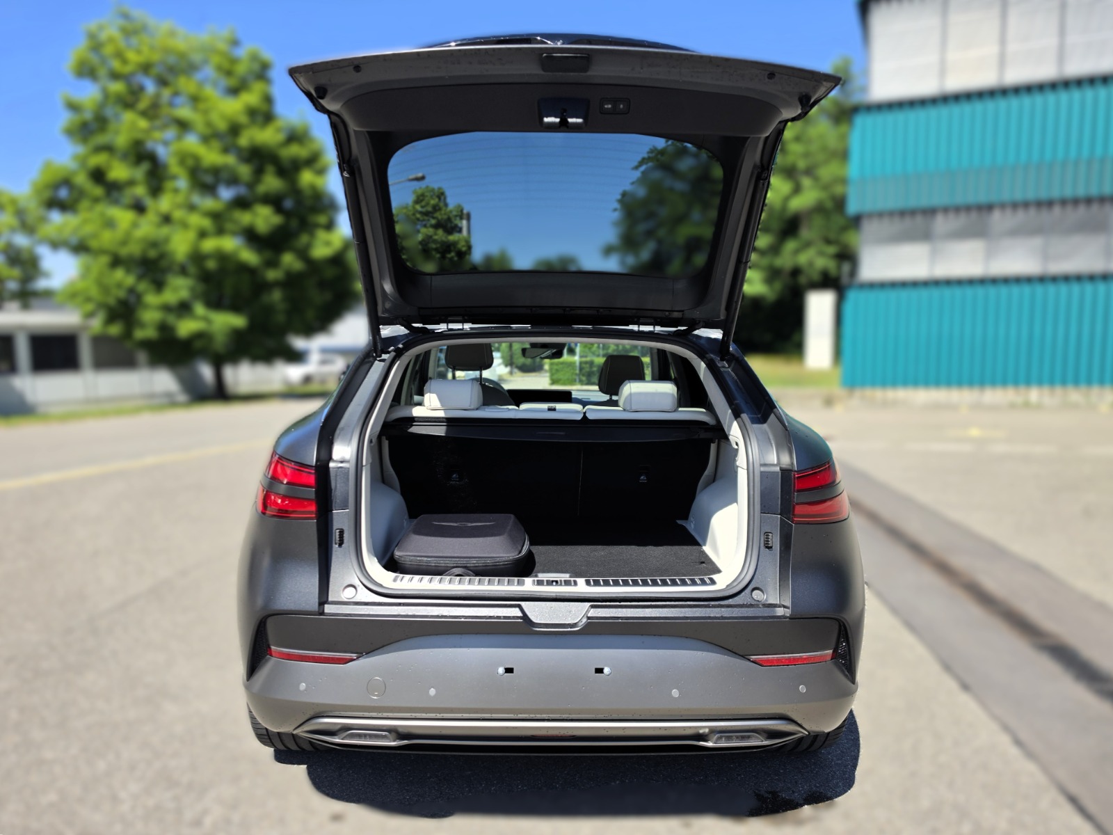 GENESIS GV60 77.4 kWh Sport Plus AWD-image-15
